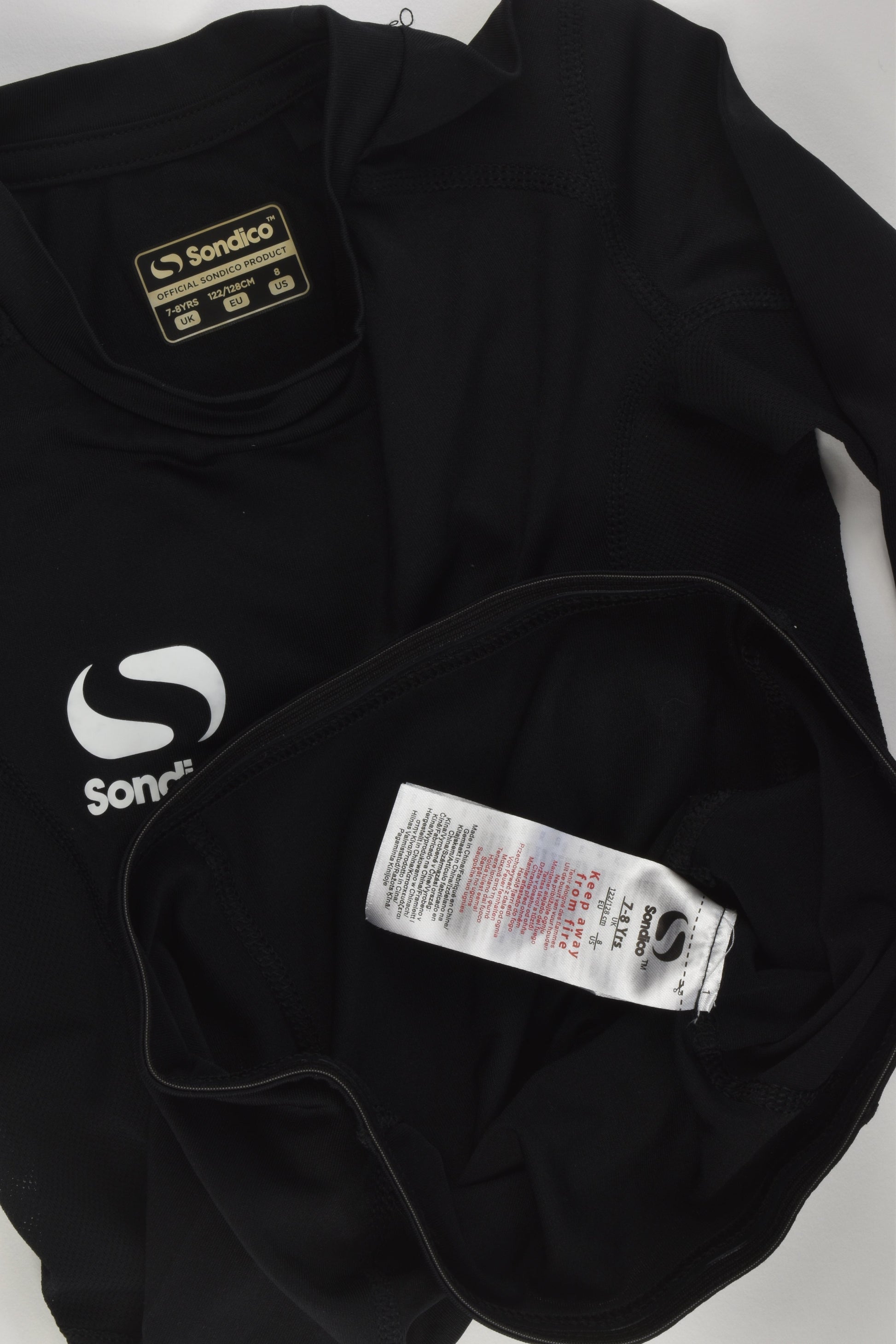 Sondico Size 7-8 Baselayer Top