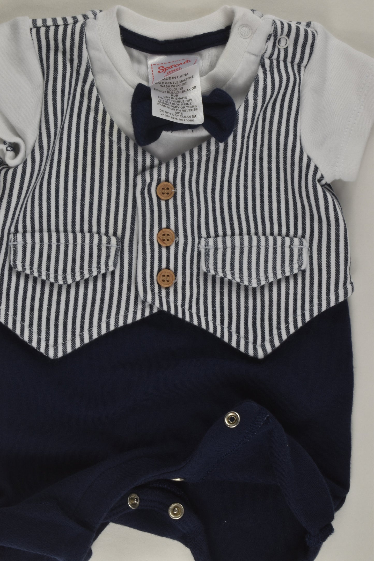Sprout Size 0000 Vest and Bow Short Romper