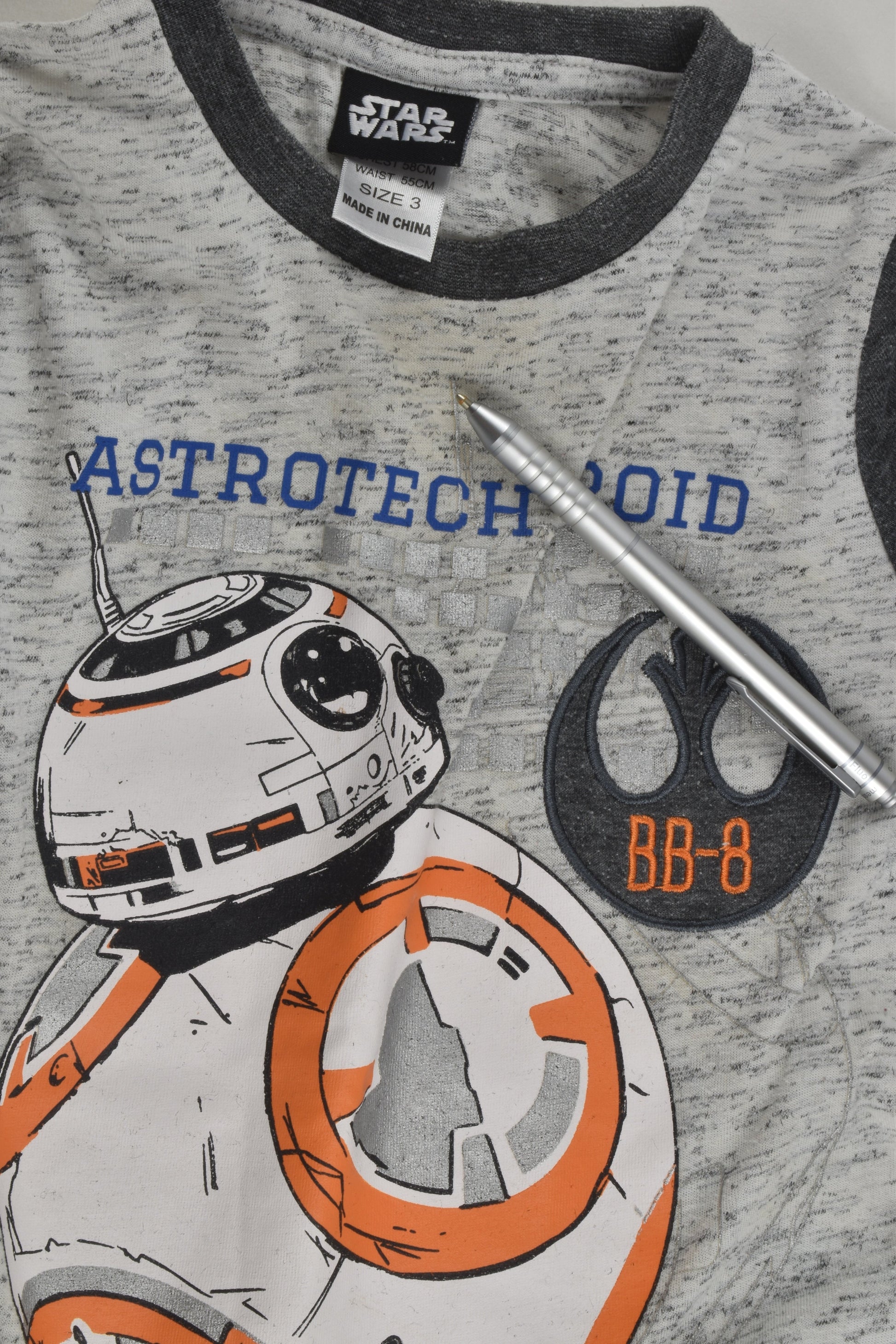 Star Wars Size 3 T-shirt