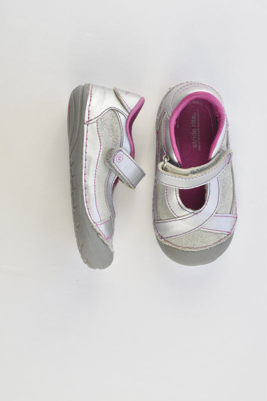 Stride Rite Size UK 5.5 Leather Shoes