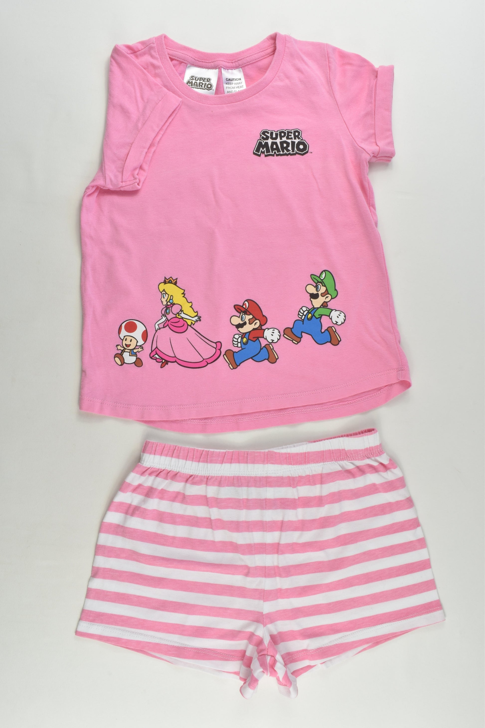 Super Mario Size 5 Pyjamas
