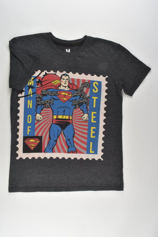 Superman Size approx 8-10 (M) T-shirt