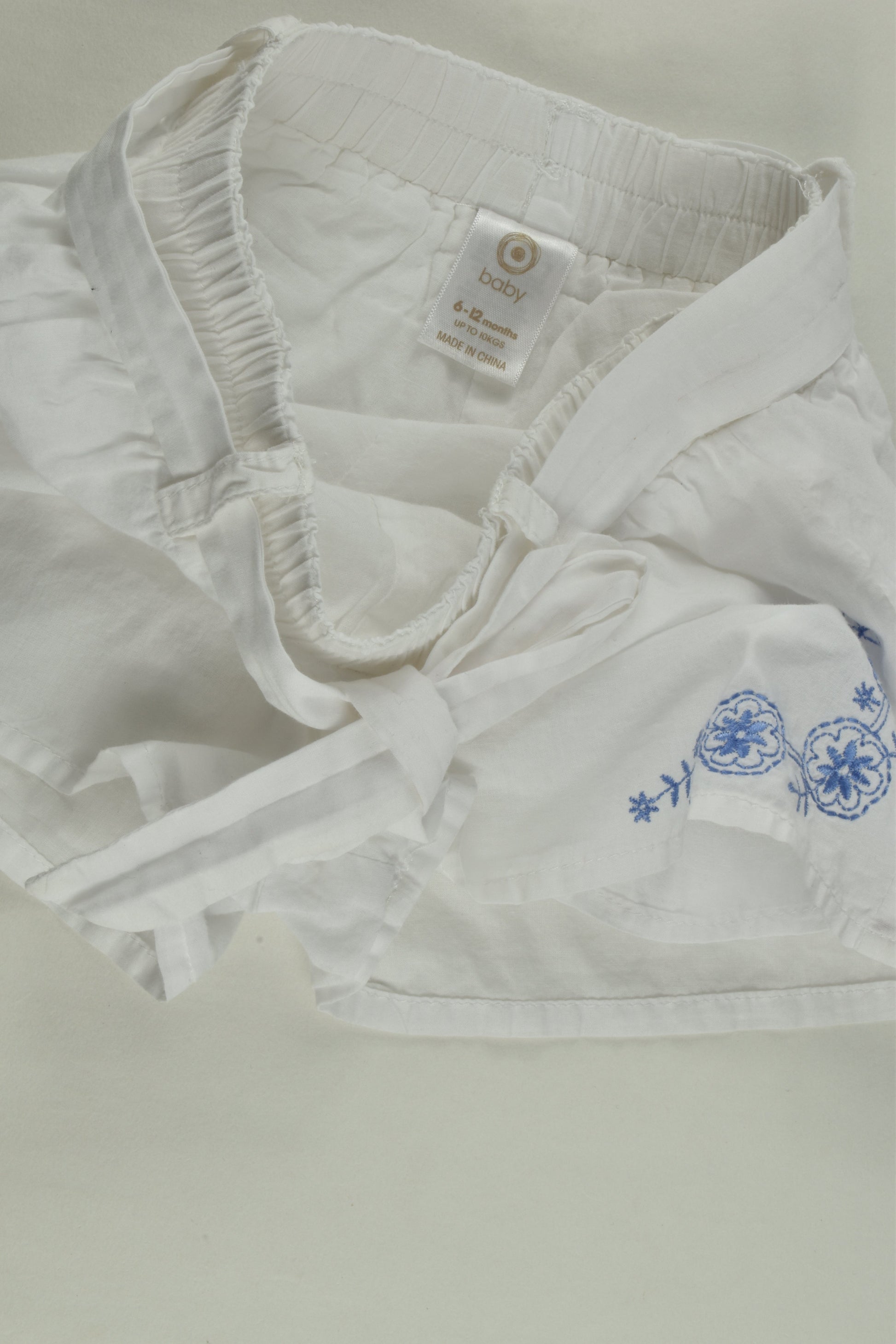 Target Size 0 Lined Embroidery Shorts
