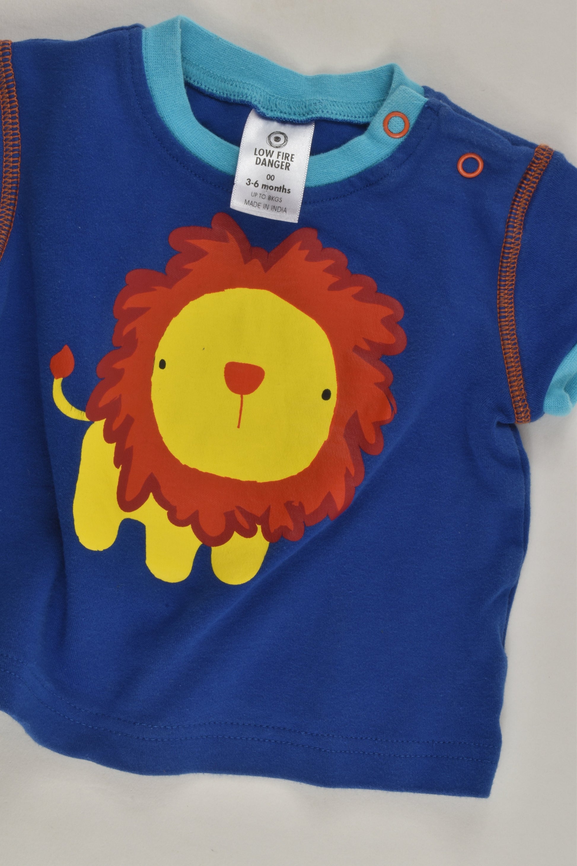 Target Size 00 Lion T-shirt