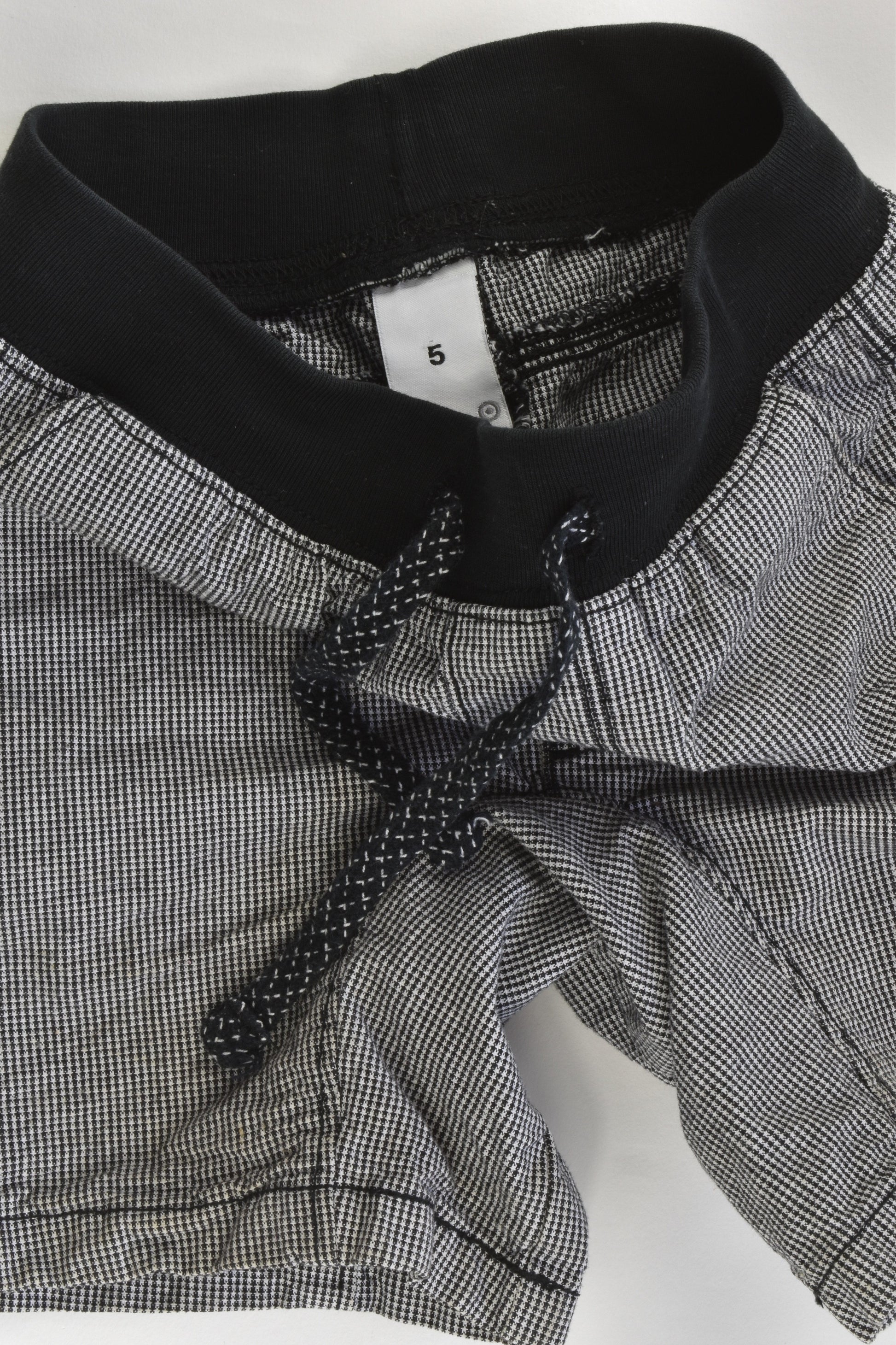 Target Size 5 Checked Shorts