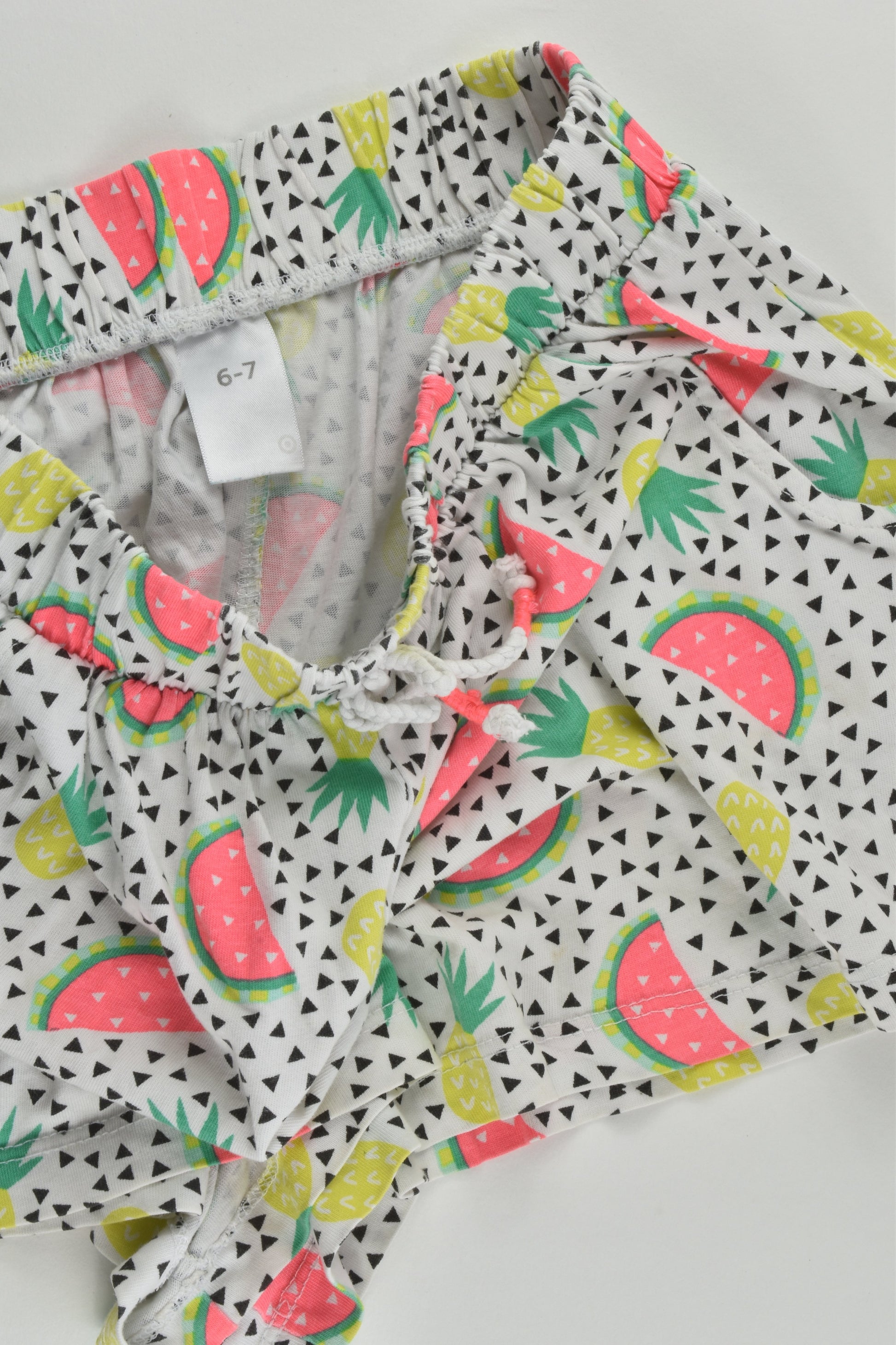 Target Size 6-7 Pineapples and Watermelons Skort
