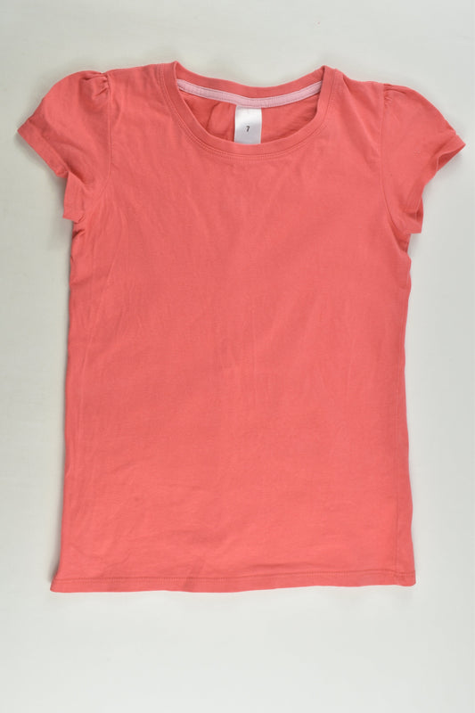 Target Size 7 T-shirt