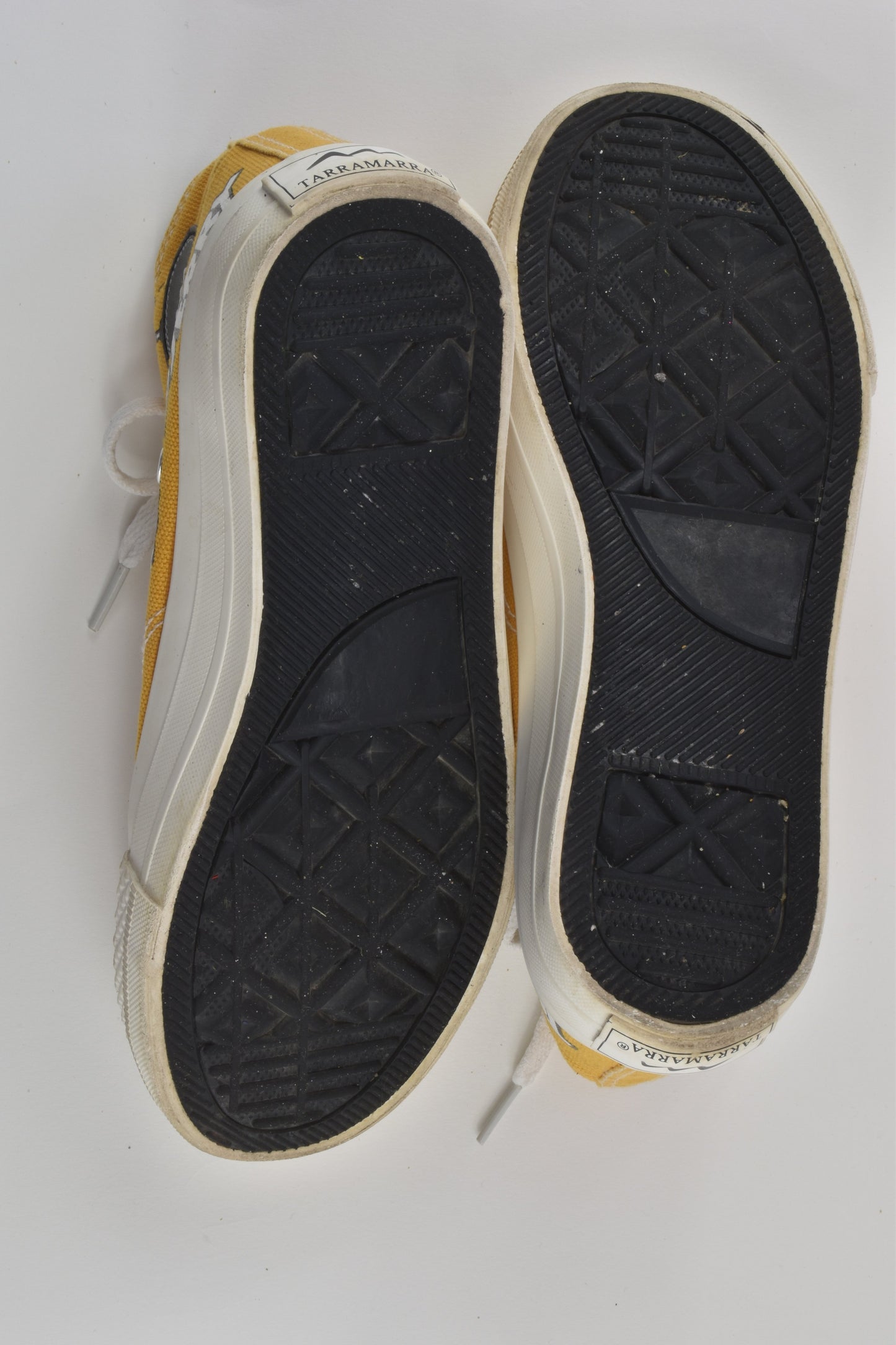 Tarramarra Size AUS 5 Tom & Jerry Shoes