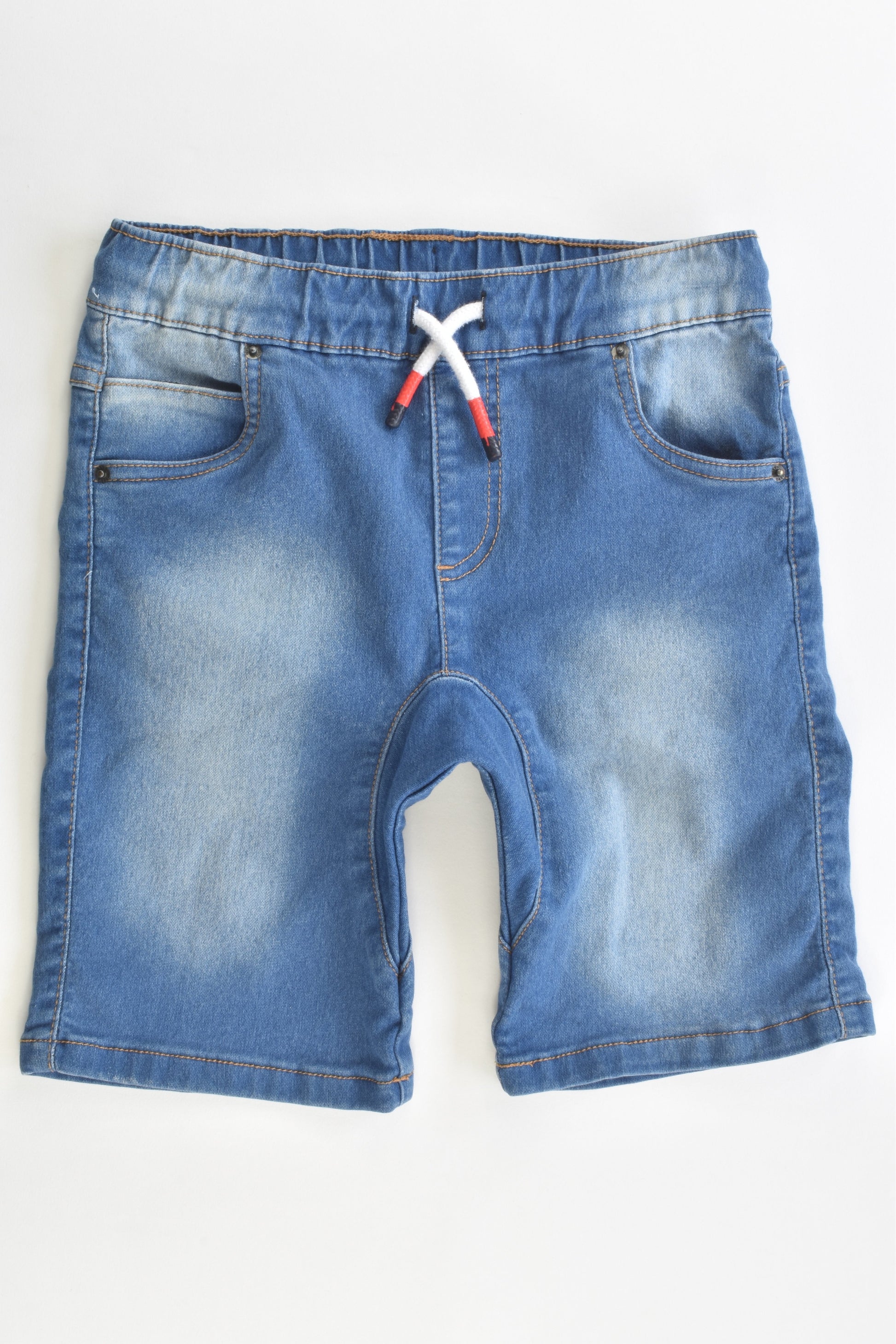 The 1964 Denim Company Size 8 Stretchy Denim Shorts