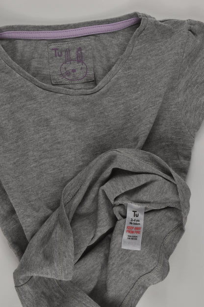 Tu Size 3-4 T-shirt