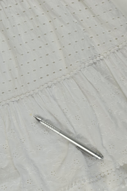 Tu Size 6 Lined Lined Embroidery Dress