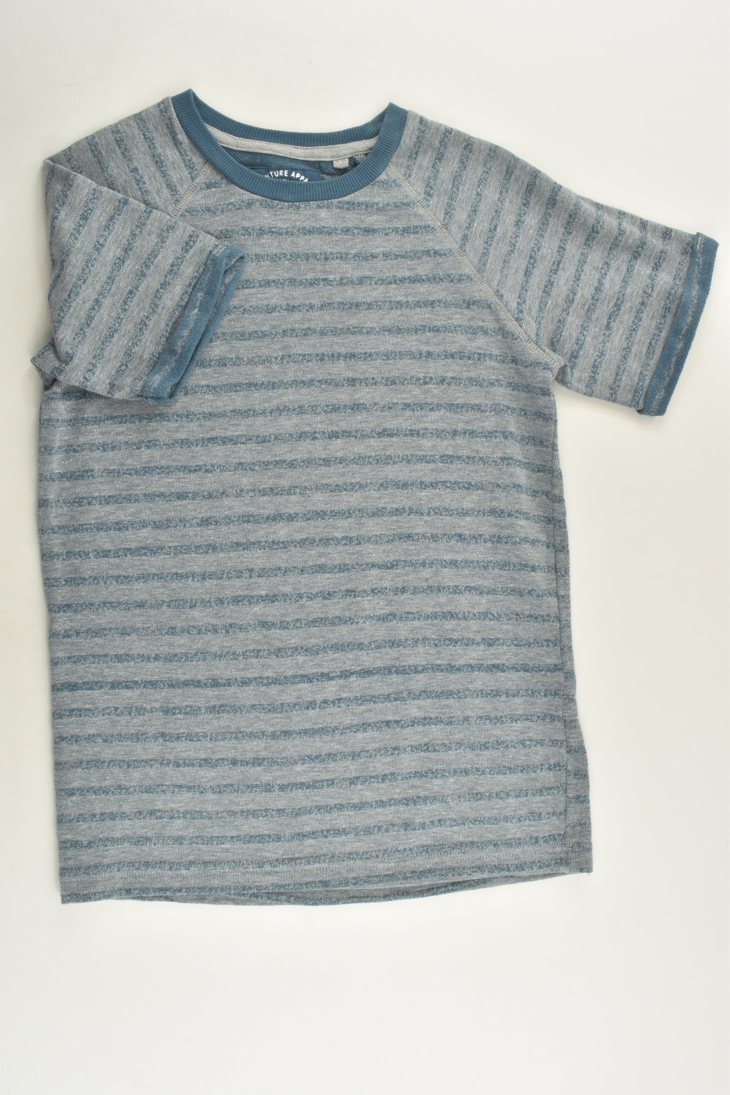 Tu Size 9 Thick T-shirt