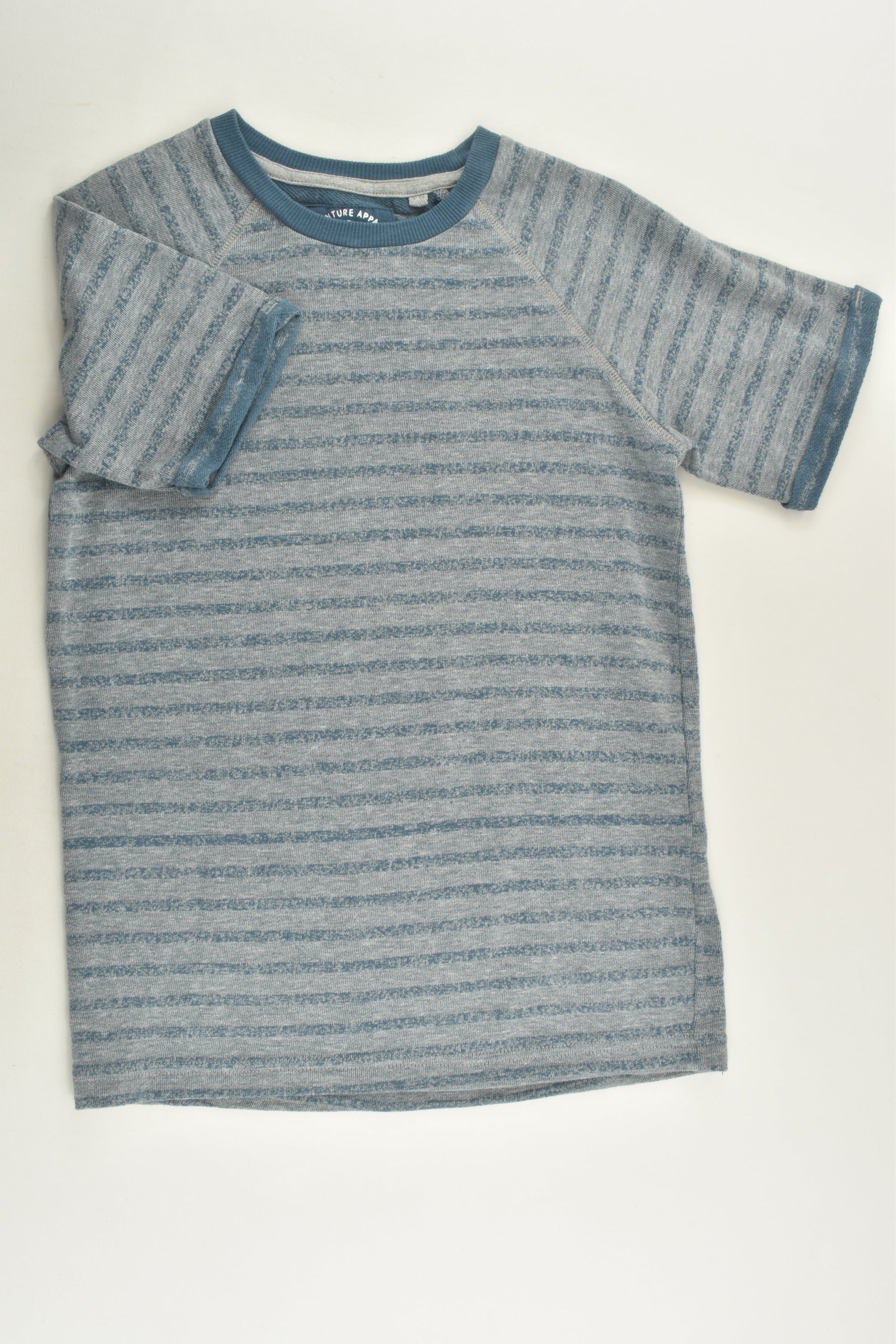 Tu Size 9 Thick T-shirt