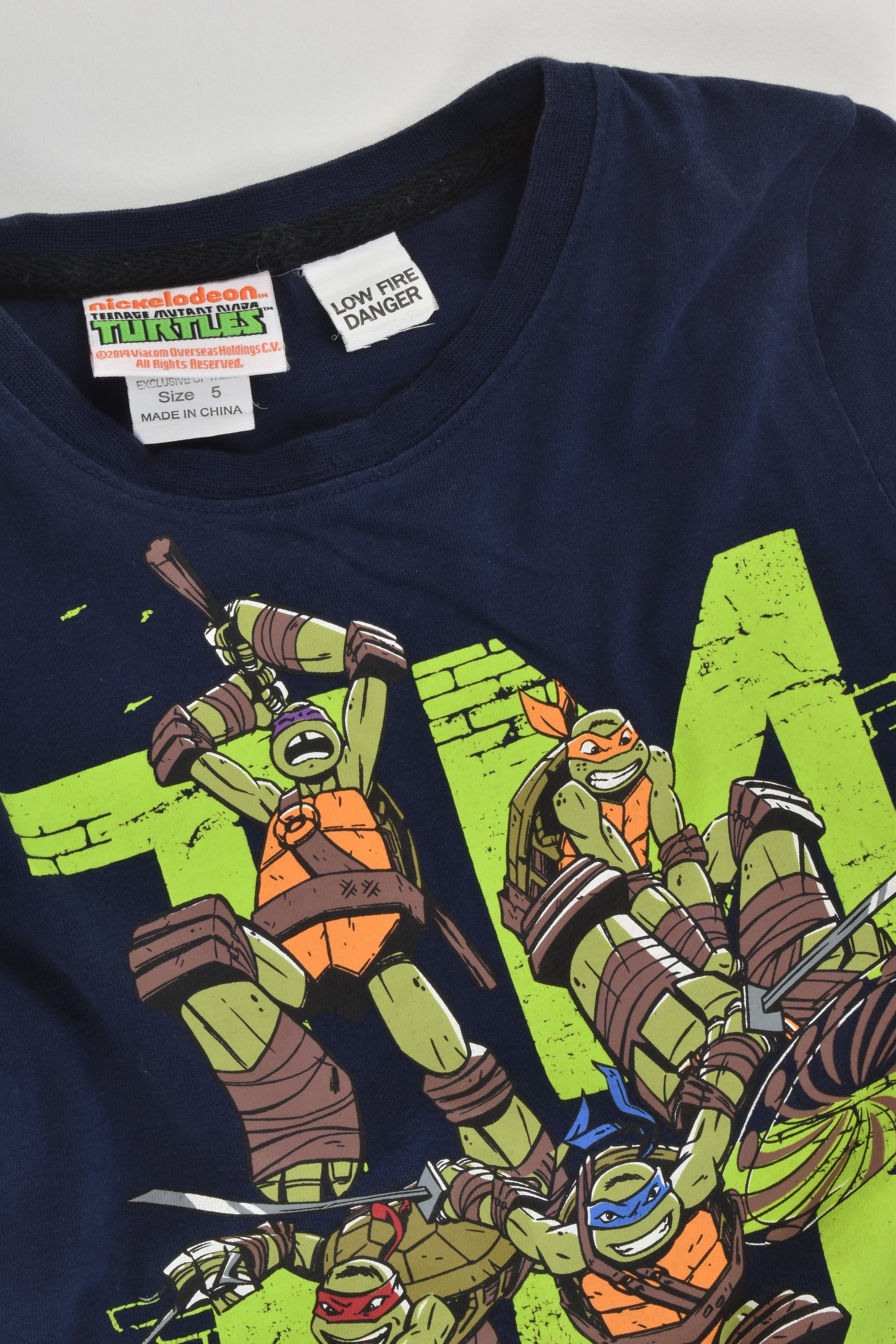 Turtles Size 5 T-shirt
