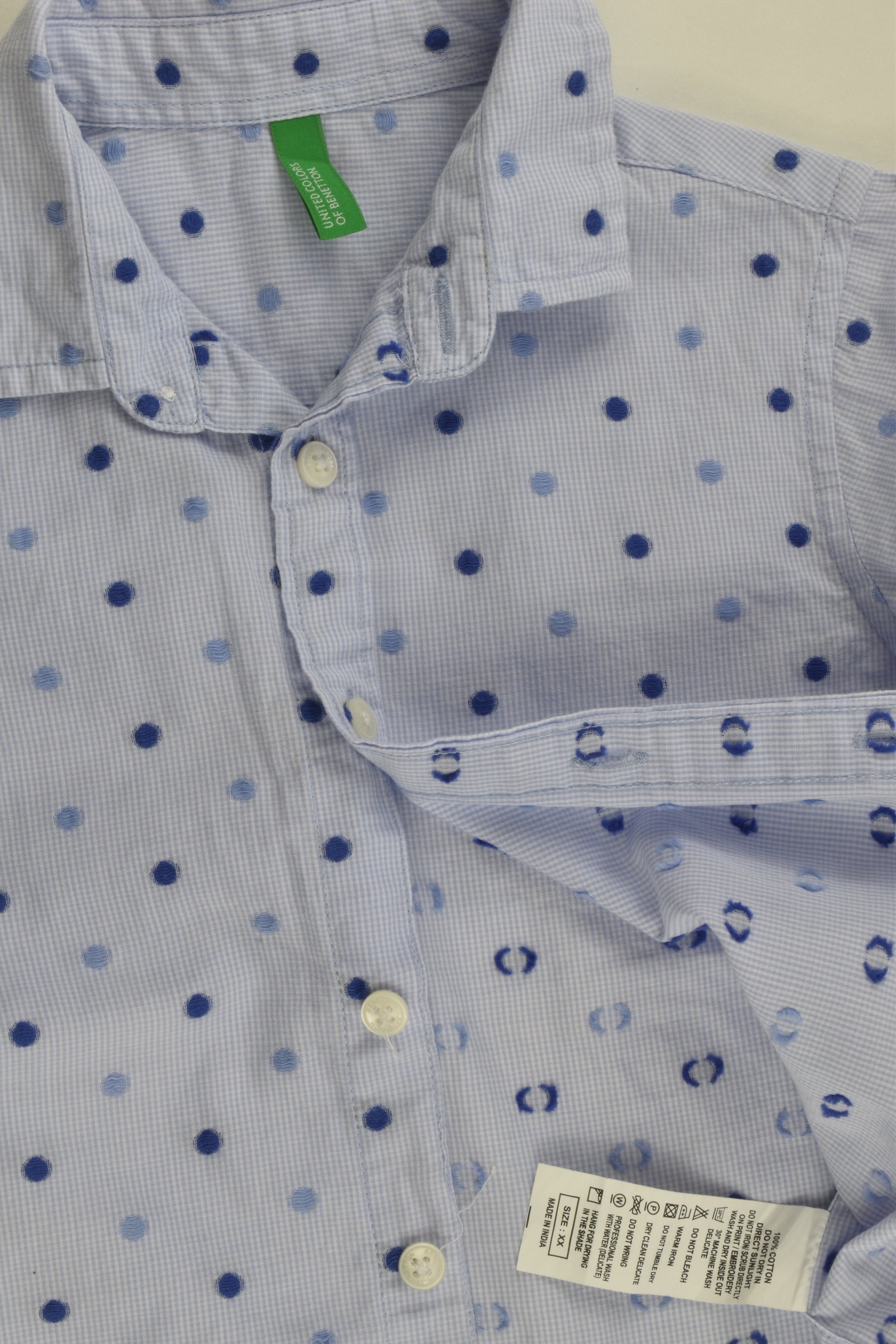 United Colors Of Benetton Size 4 Dots Shirt