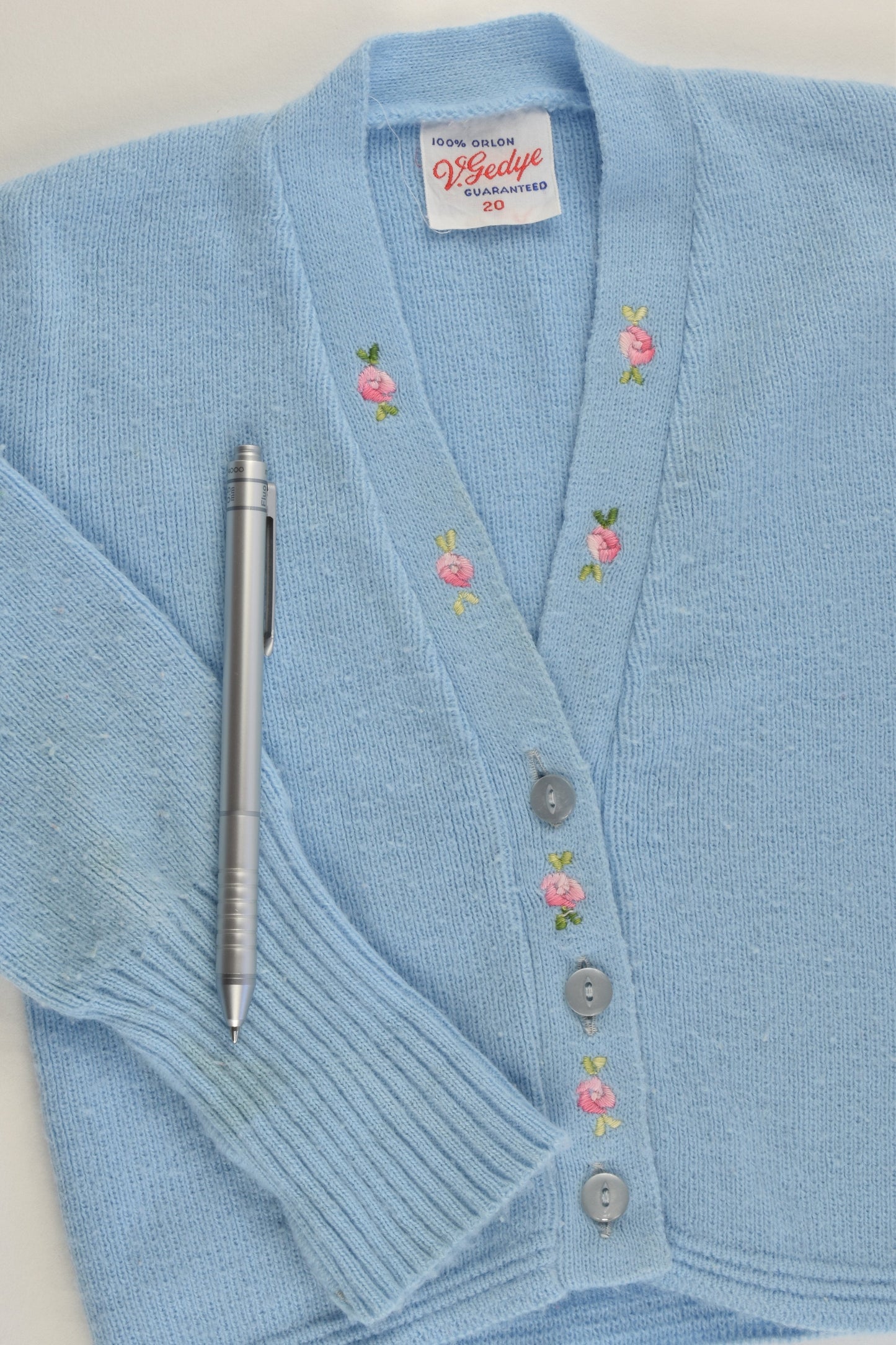 V. Gedye Size approx 1-2 Vintage (?) Knitted Cardigan