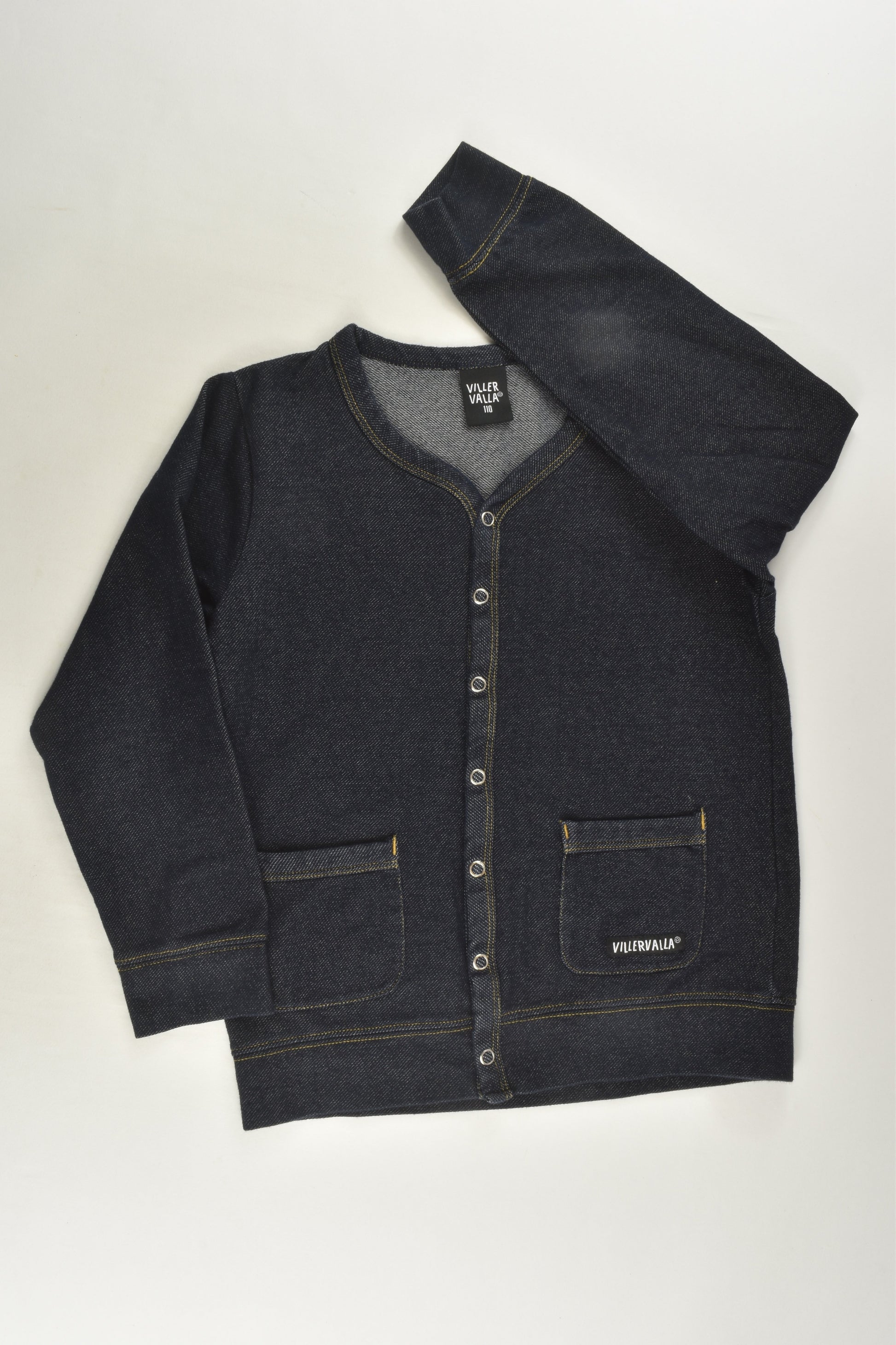 Villervalla Size 5 Cardigan