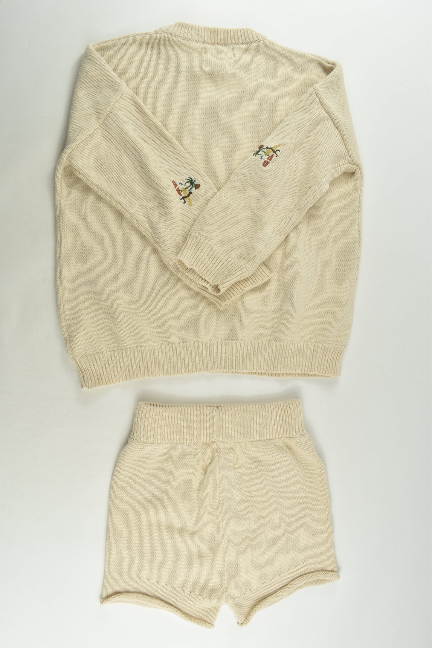 Wandr. Size 5-6 Knit Outfit