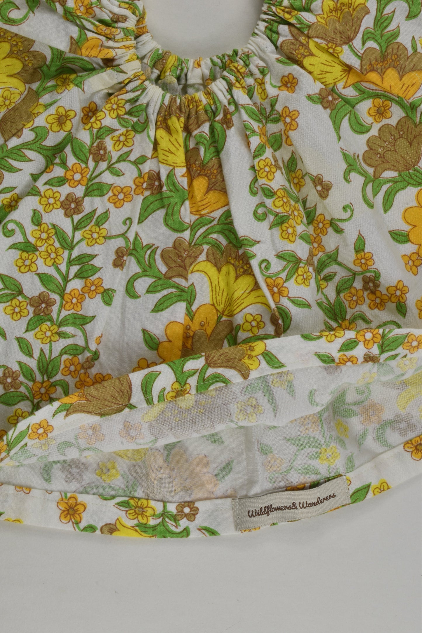 Wildflowers and Wanderers Size approx 1 Blouse