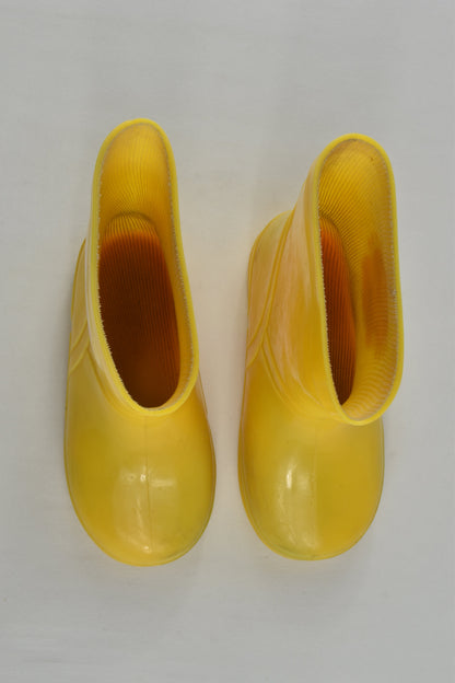 Winnie The Pooh Size 7 Gumboots