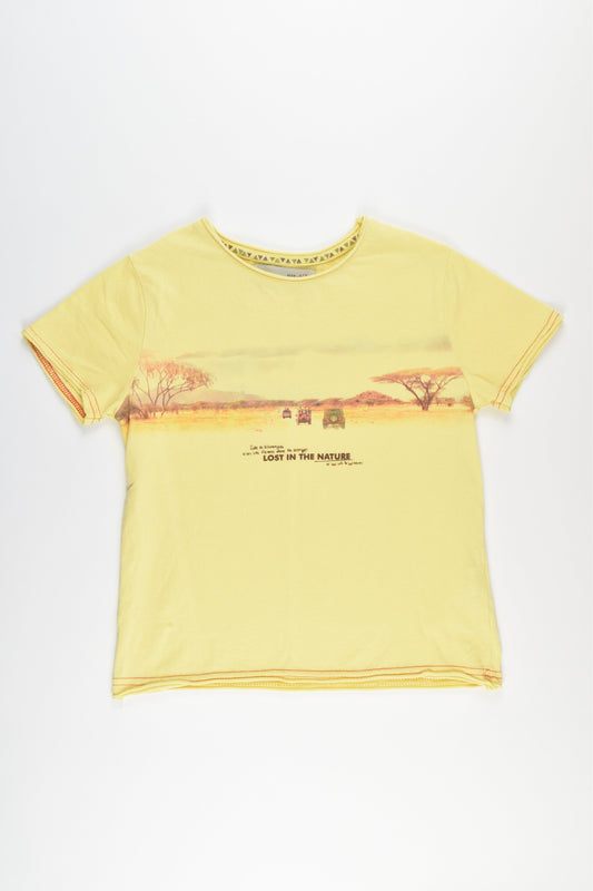 Zara Boys Size 4-5 T-shirt