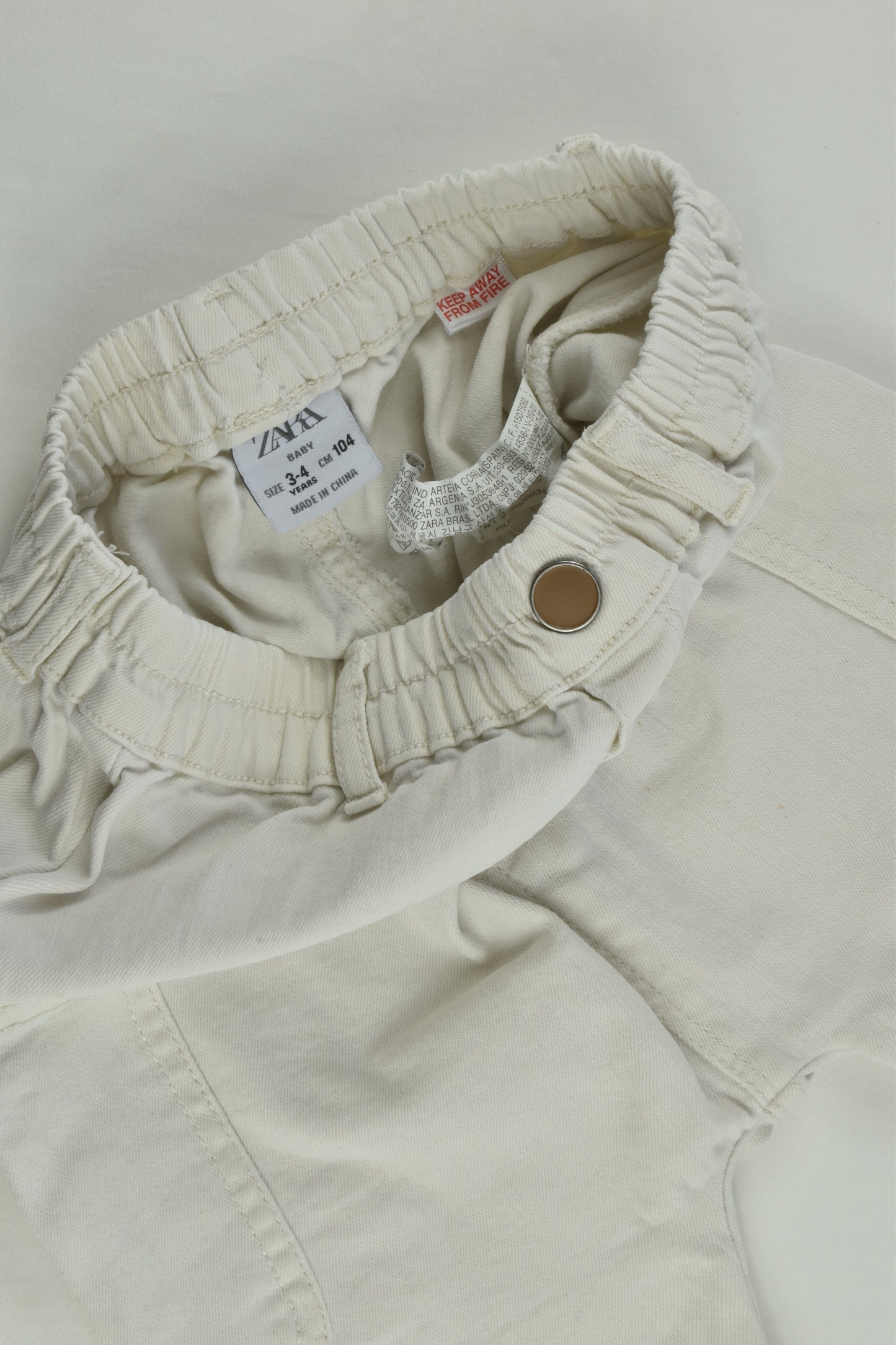 Zara Size 3-4 (104 cm) Stretchy Denim Shorts