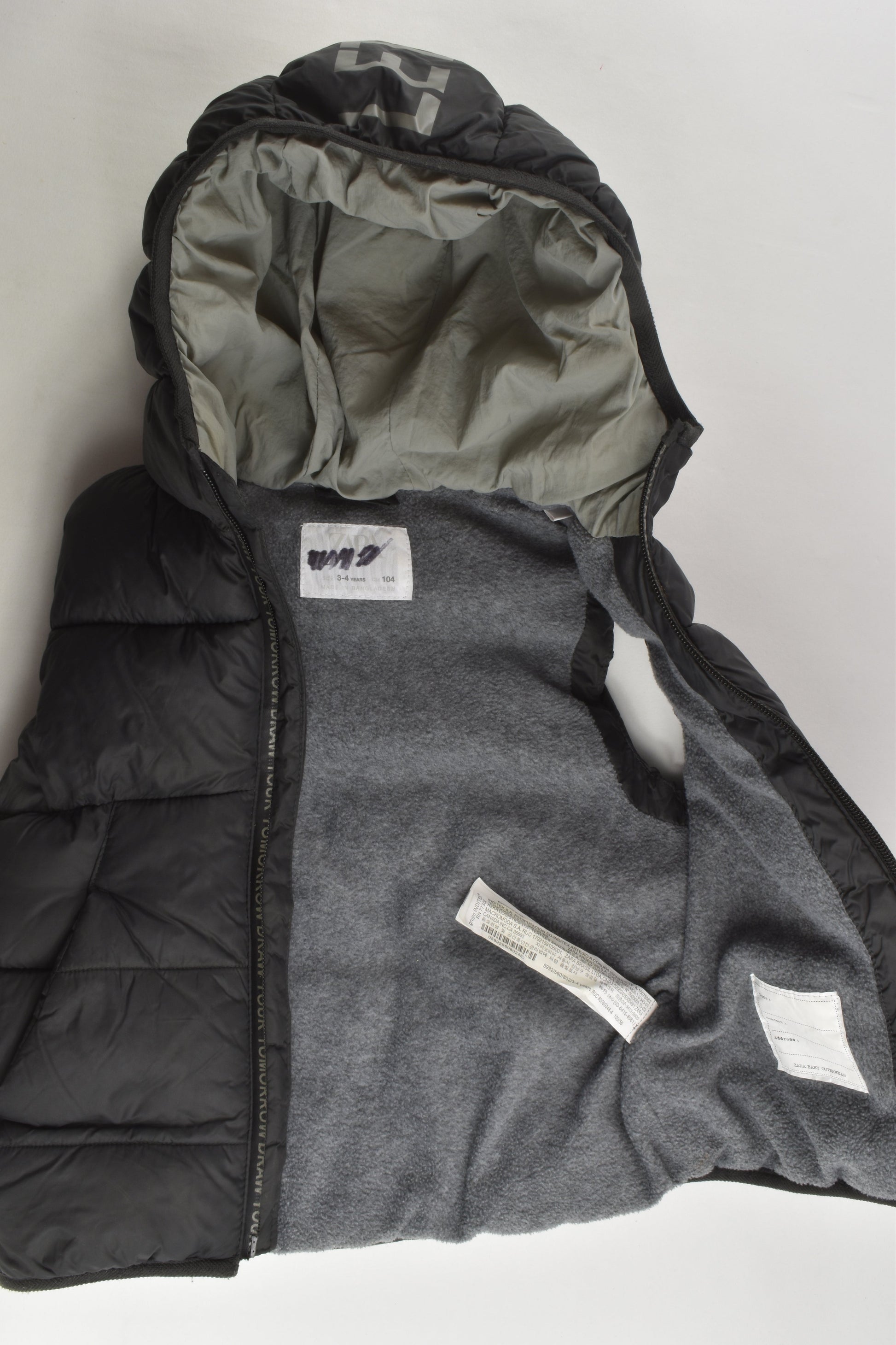 Zara Size 3-4 Puffer Vest
