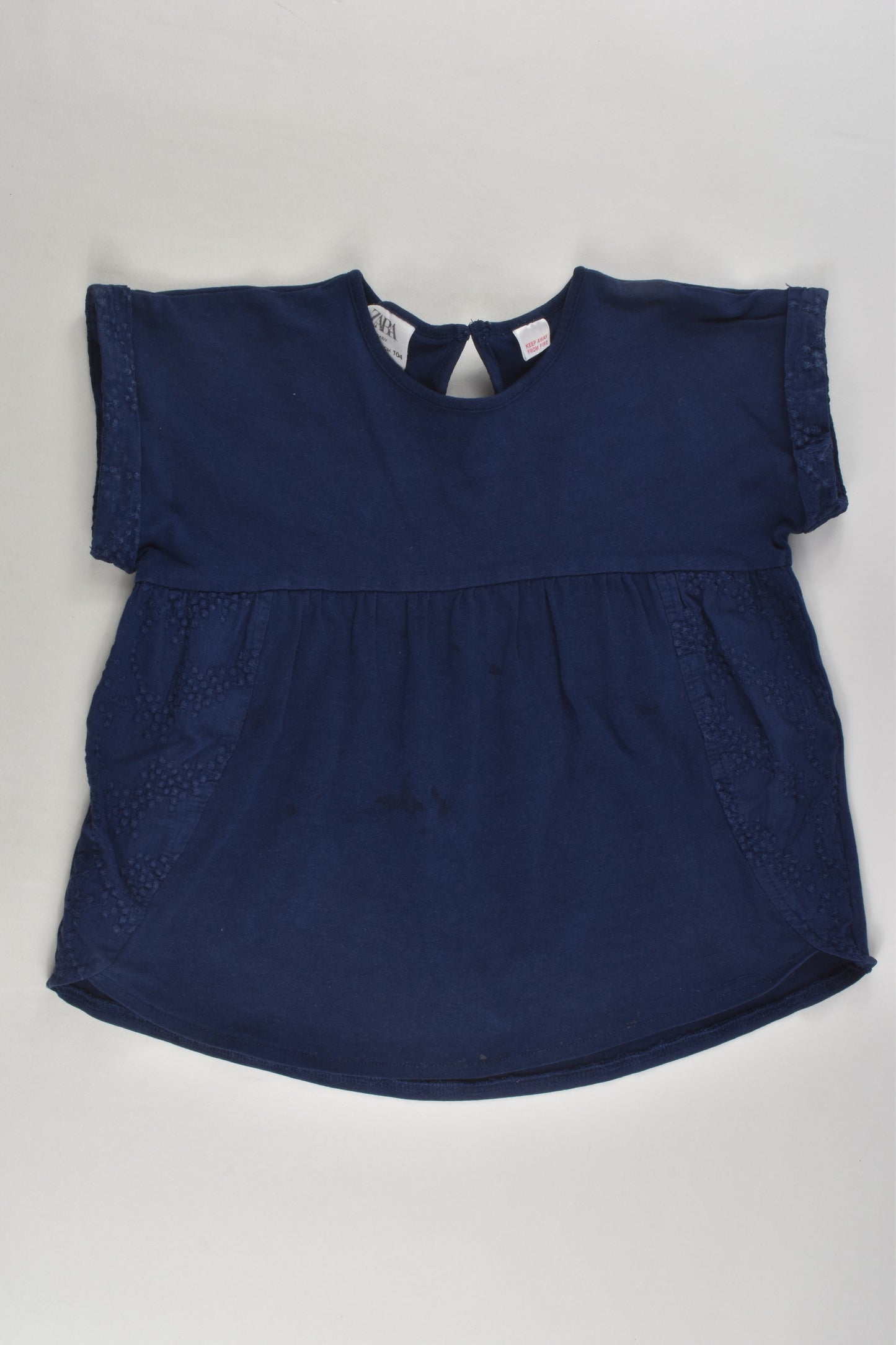 Zara Size 3-4 T-shirt