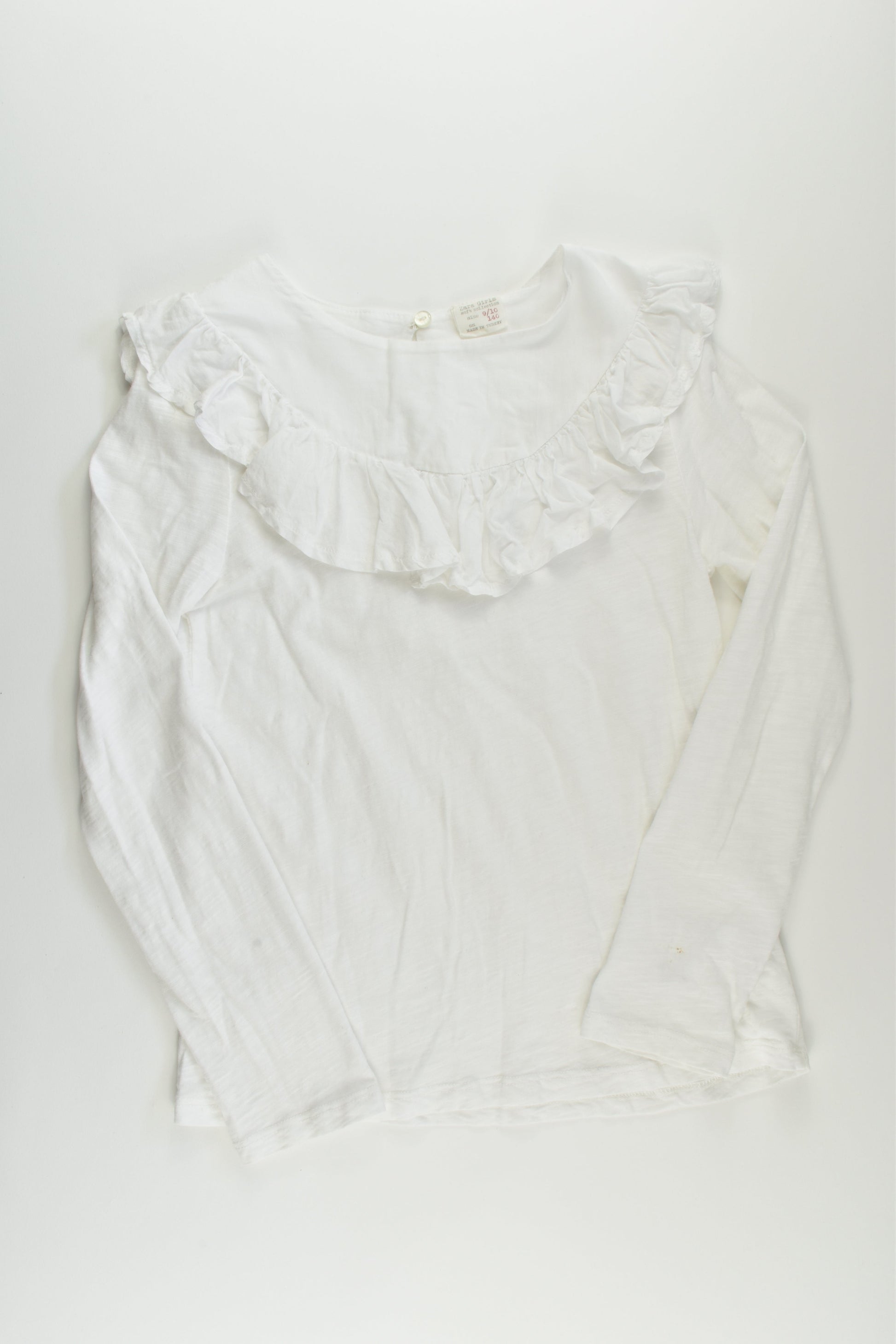 Zara Size 9/10 Ruffle Top