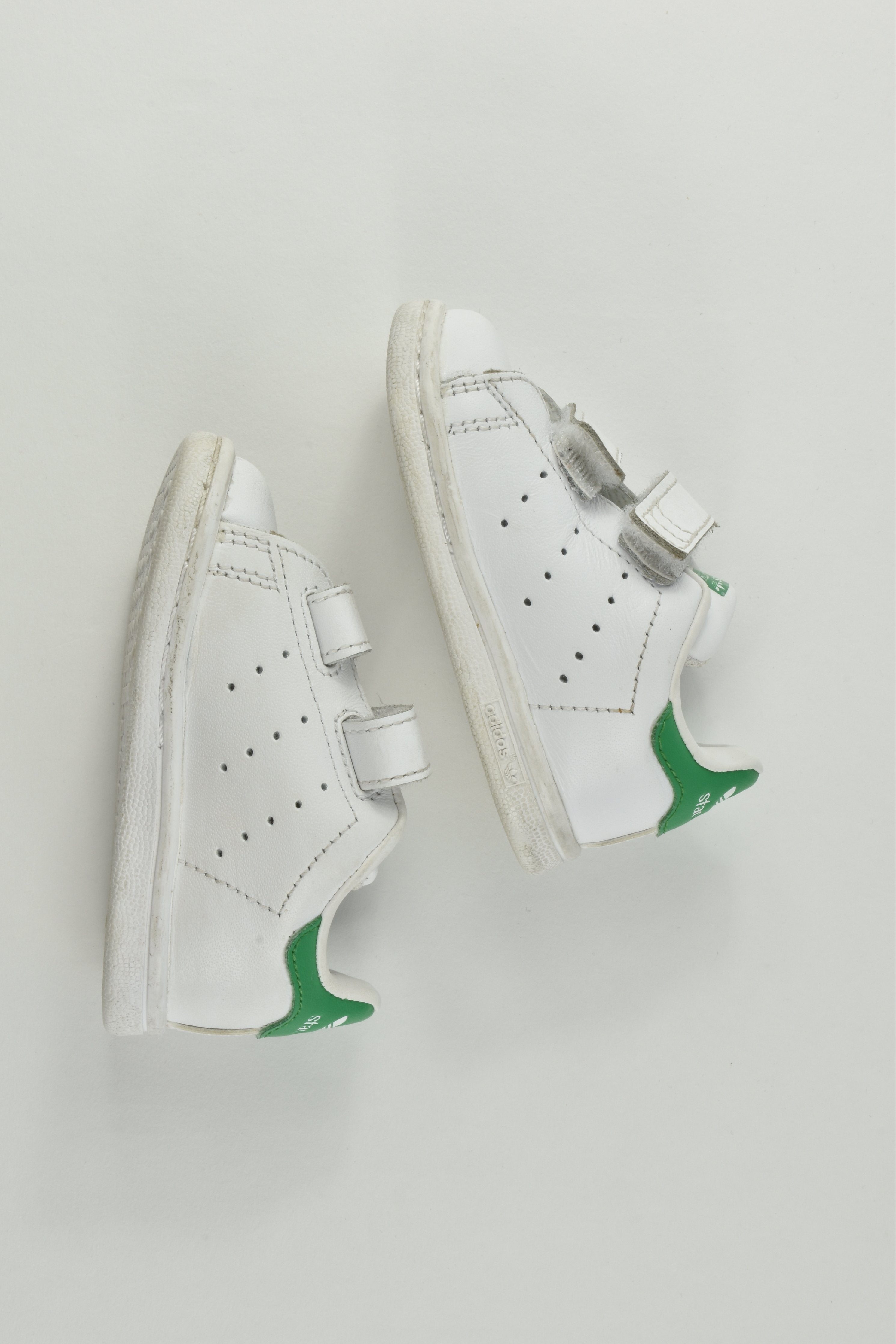 Stan smith hotsell uk 3