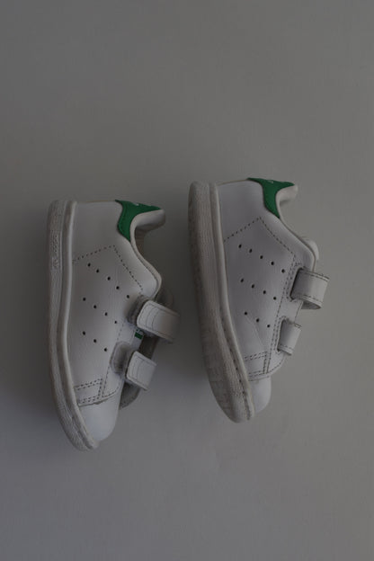 Adidas Size UK 3 Stan Smith Shoes