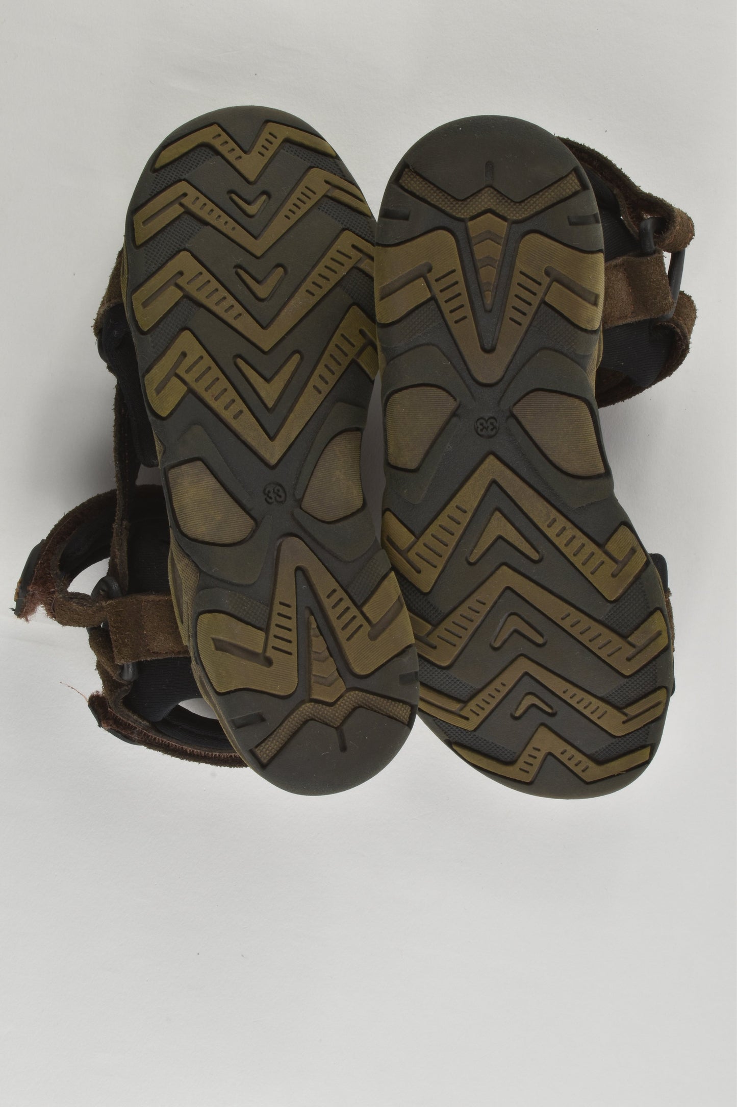 Airflex Size 1 (33) Leather Sandals