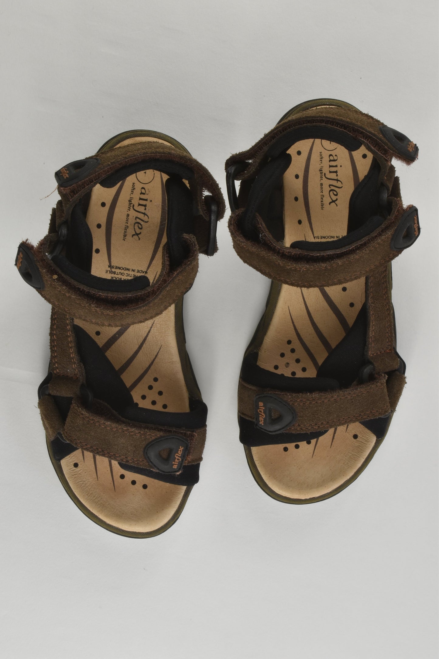 Airflex Size 1 (33) Leather Sandals