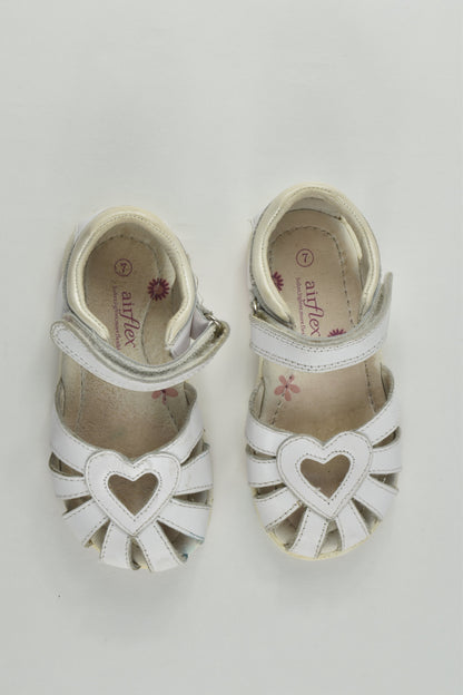 Airflex Size 7 Leather Sandals