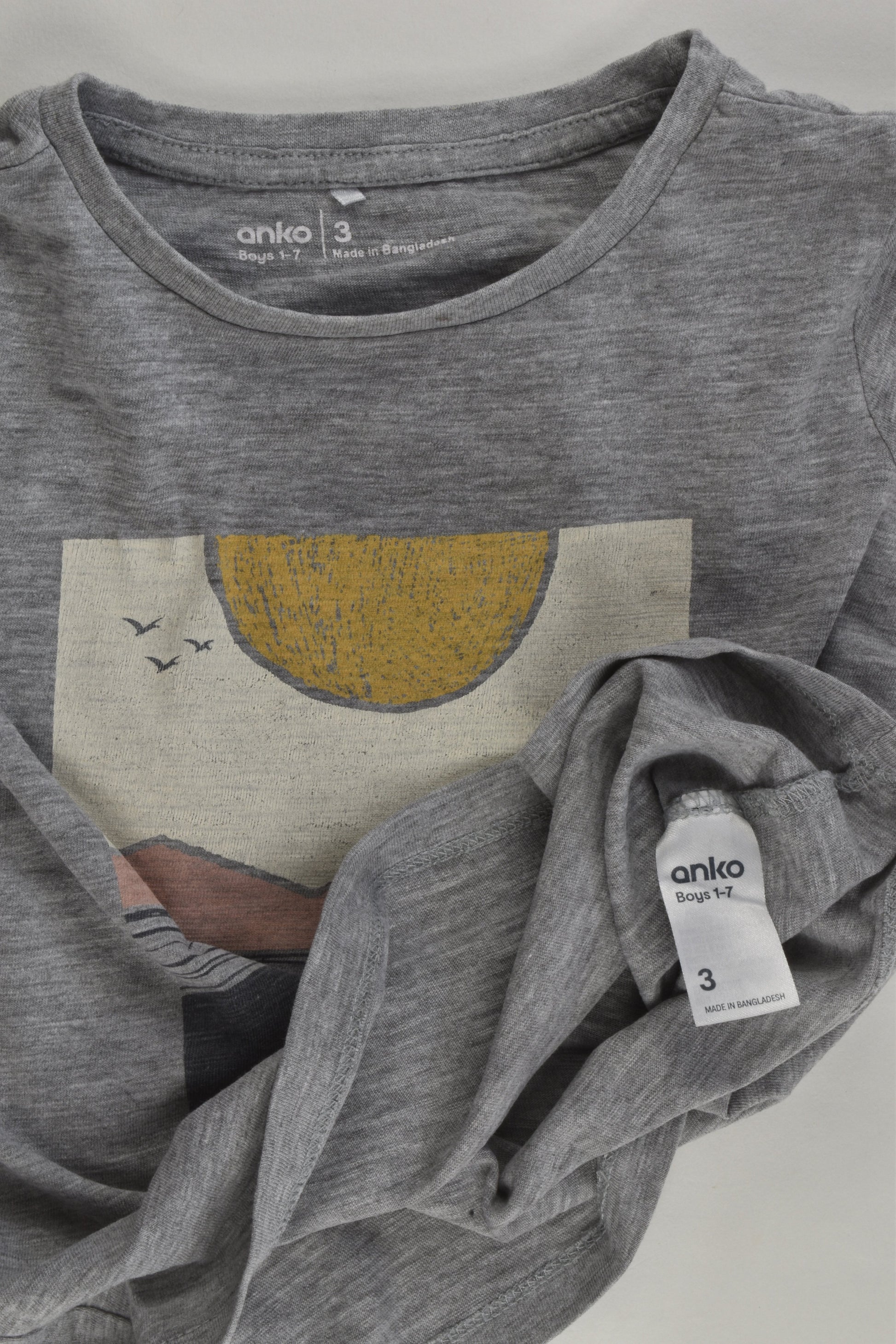 Anko Size 3 T-shirt