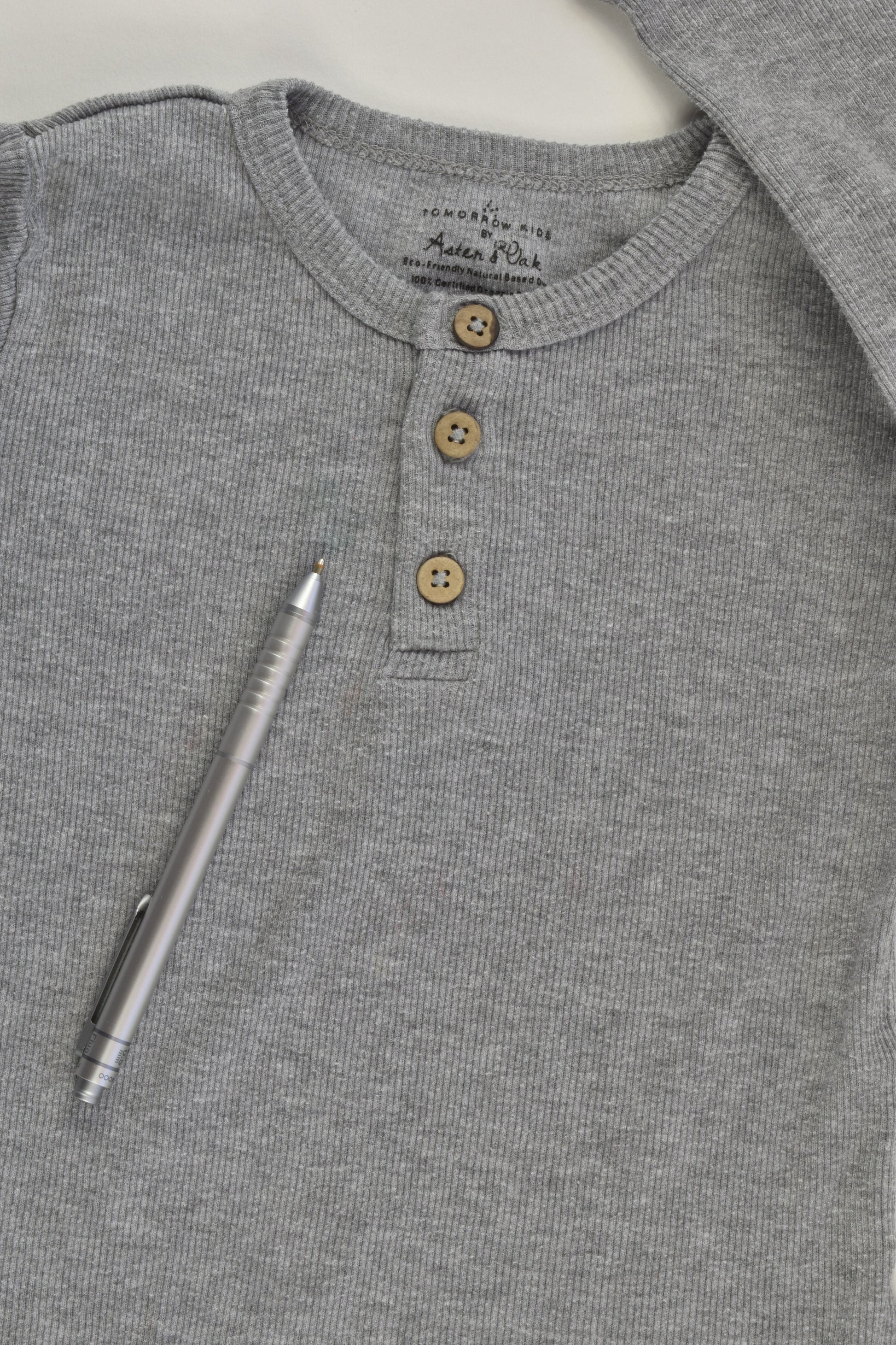 Aster & Oak Organic (AU) Size 2 Grey Henley Top