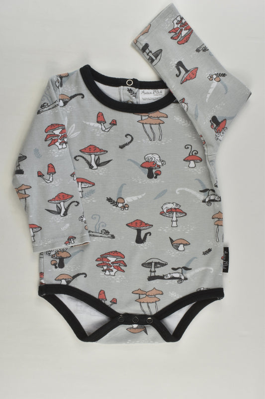 Aster & Oak Organic Size 0 Mushrooms and Chameleon Bodysuit