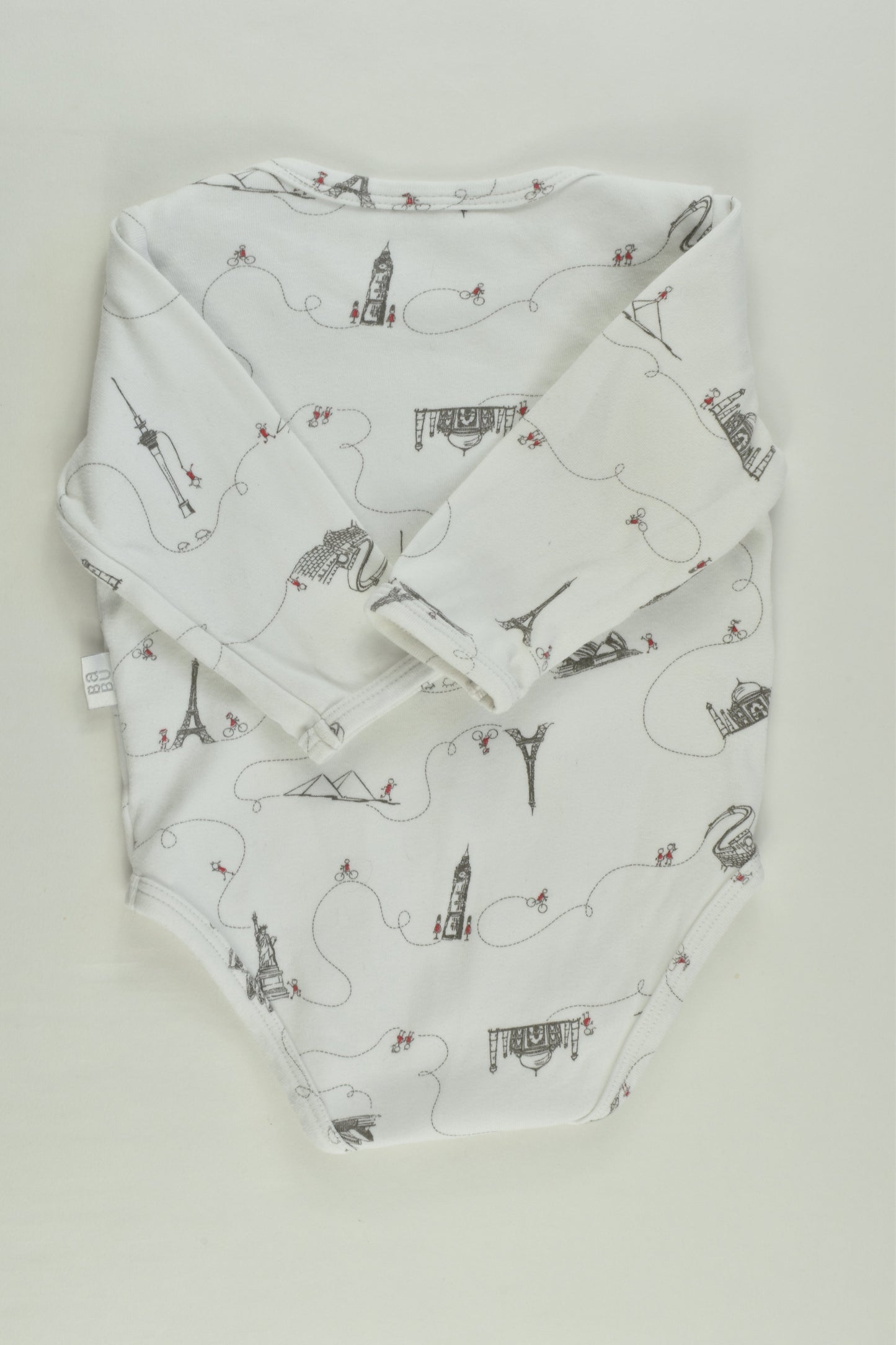 Babu Size 00 (3-6 months) World Cities Bodysuit