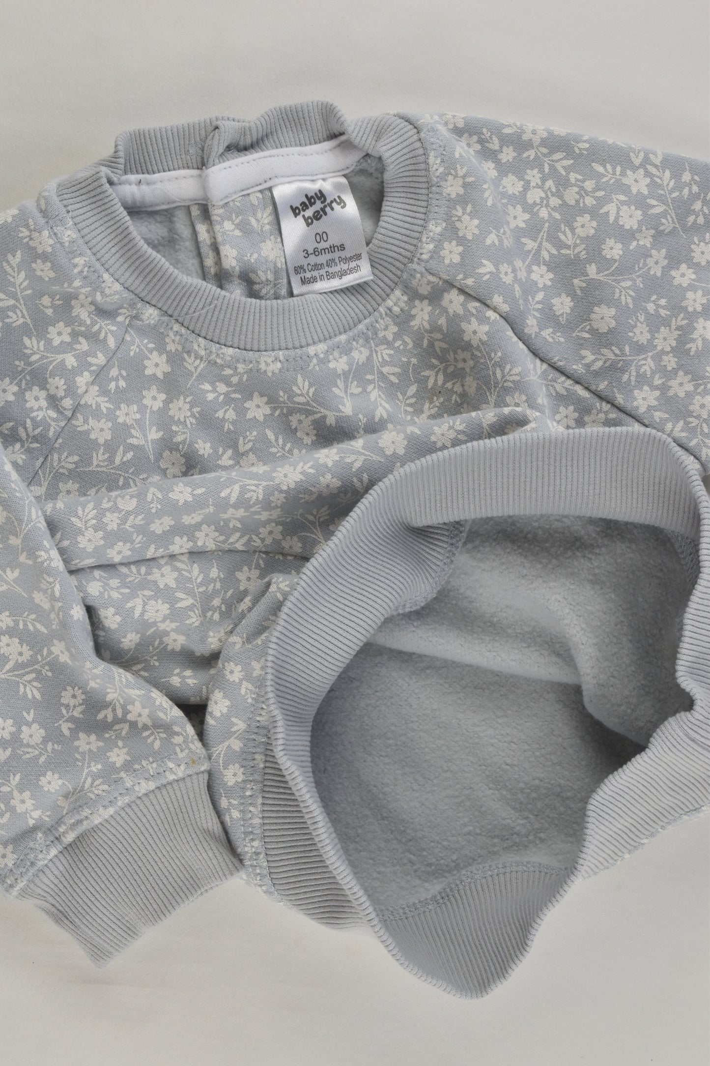 Baby Berry Size 00 (3-6 months) Floral Sweater and Track Pants