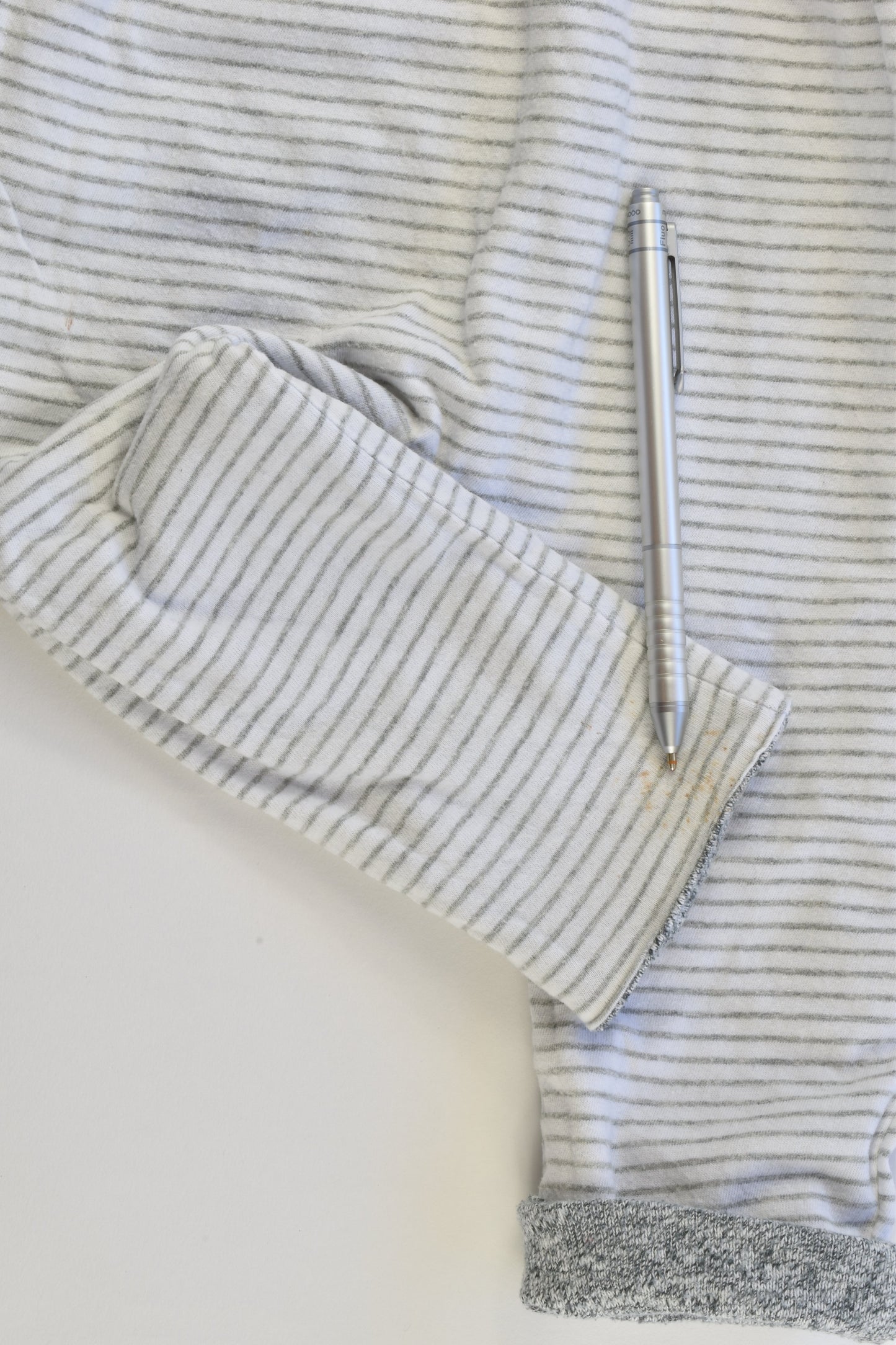 Baby Gap Size 0 (6-9 months) Reversible Lined Sweater and Pants