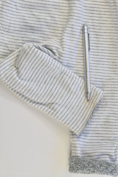 Baby Gap Size 0 (6-9 months) Reversible Lined Sweater and Pants