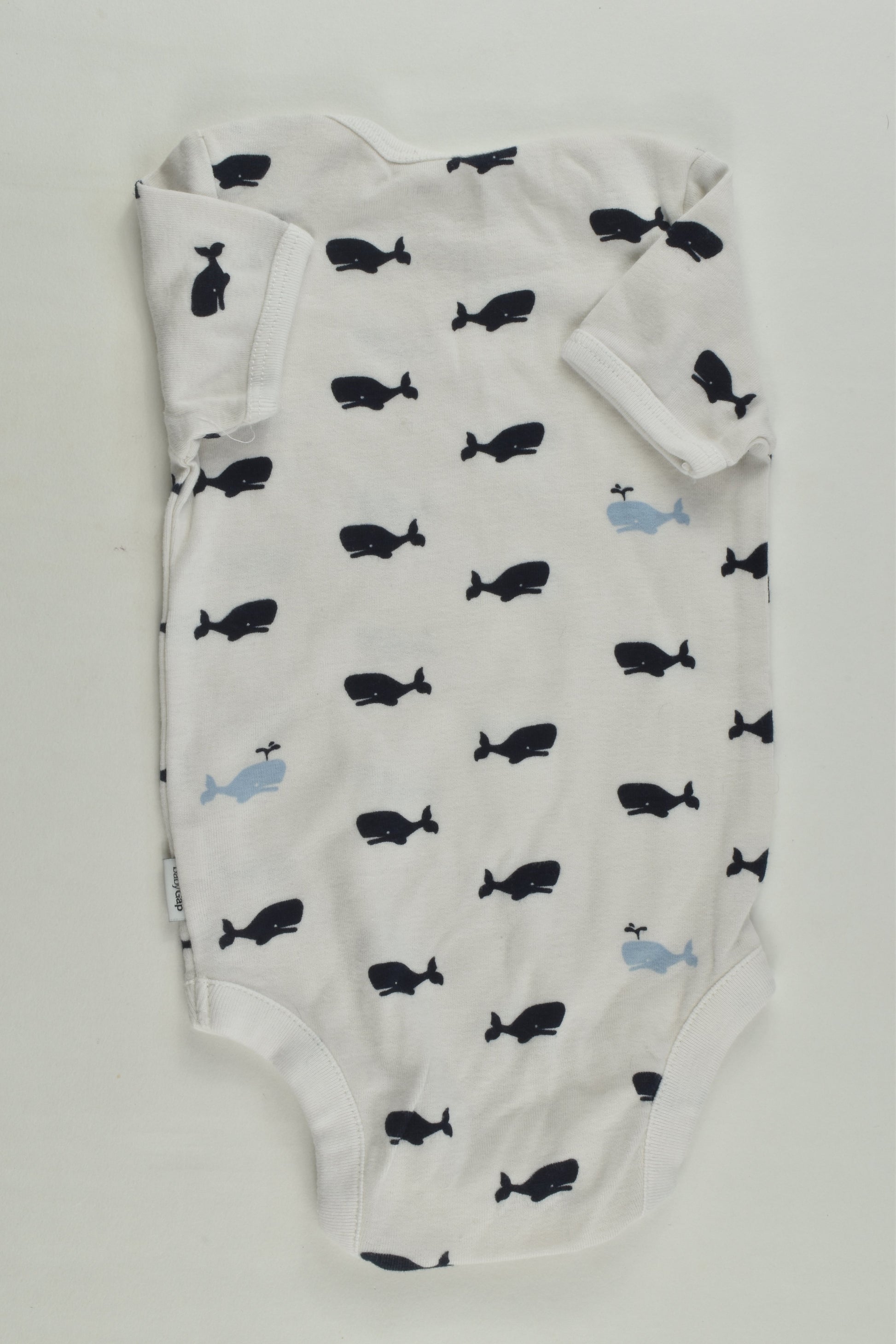 Baby Gap Size 00 (3-6 months) Whale Bodysuit