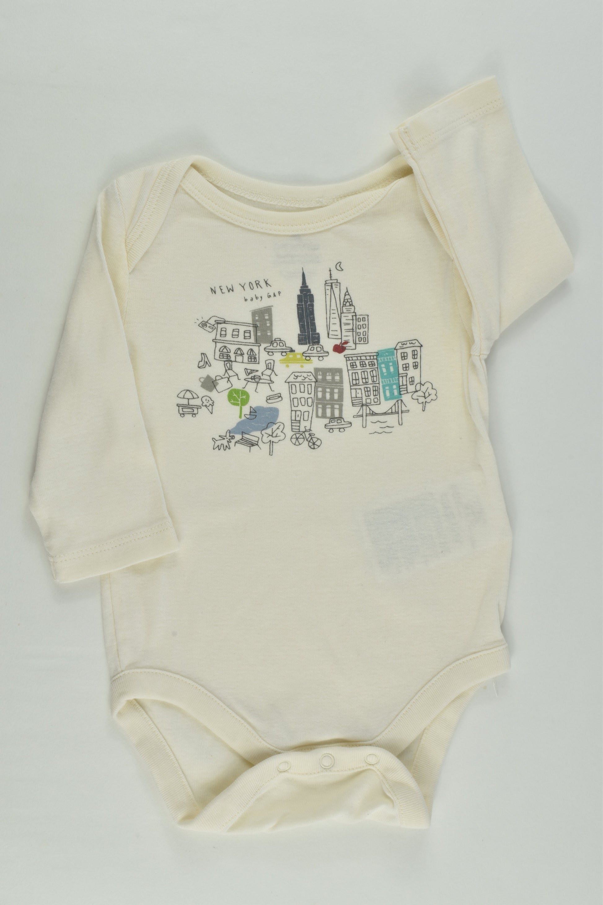 Baby Gap Size 000 (0-3 months) 'New York' Bodysuit