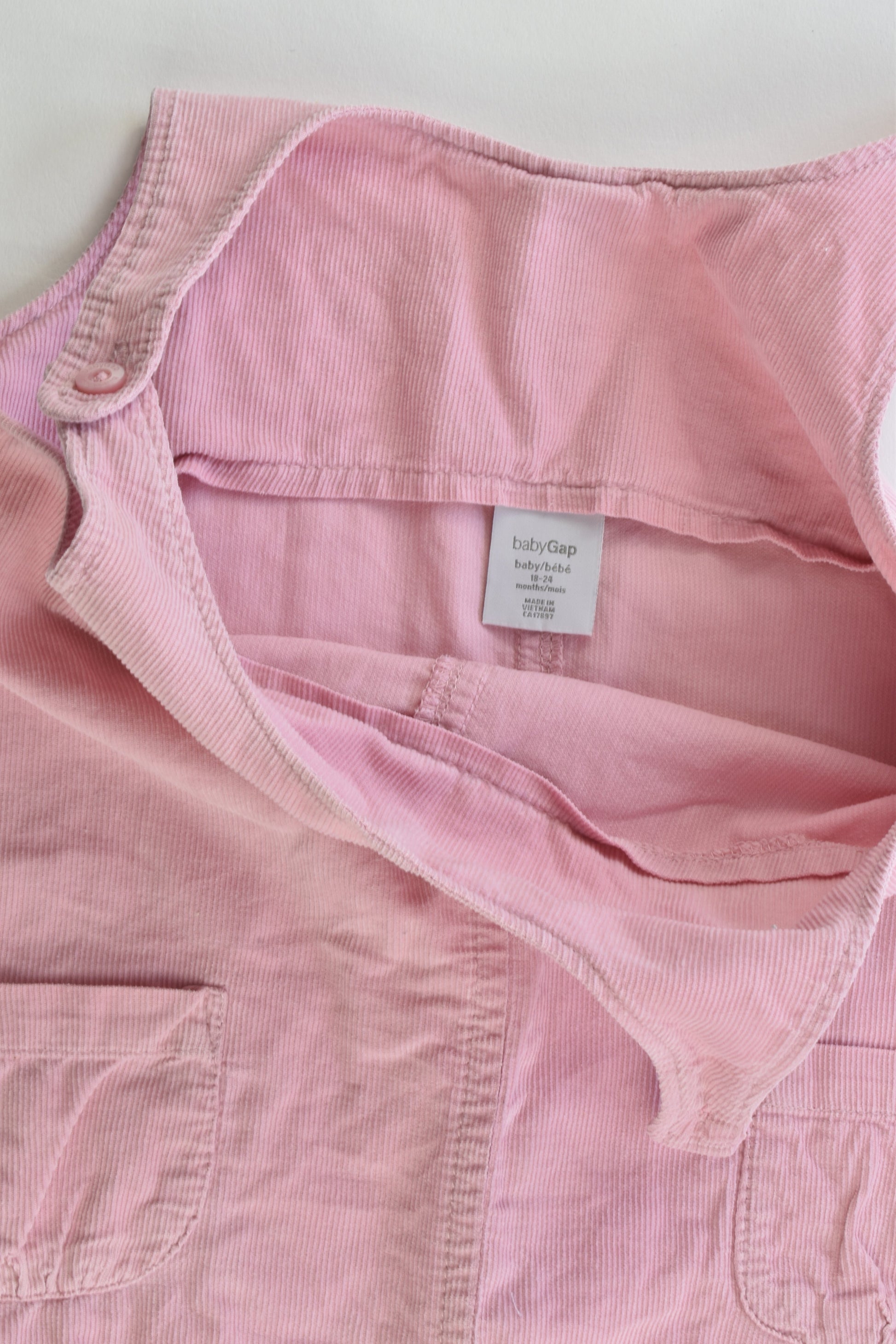 Baby Gap Size 18-24 months Soft Cord Short Overalls