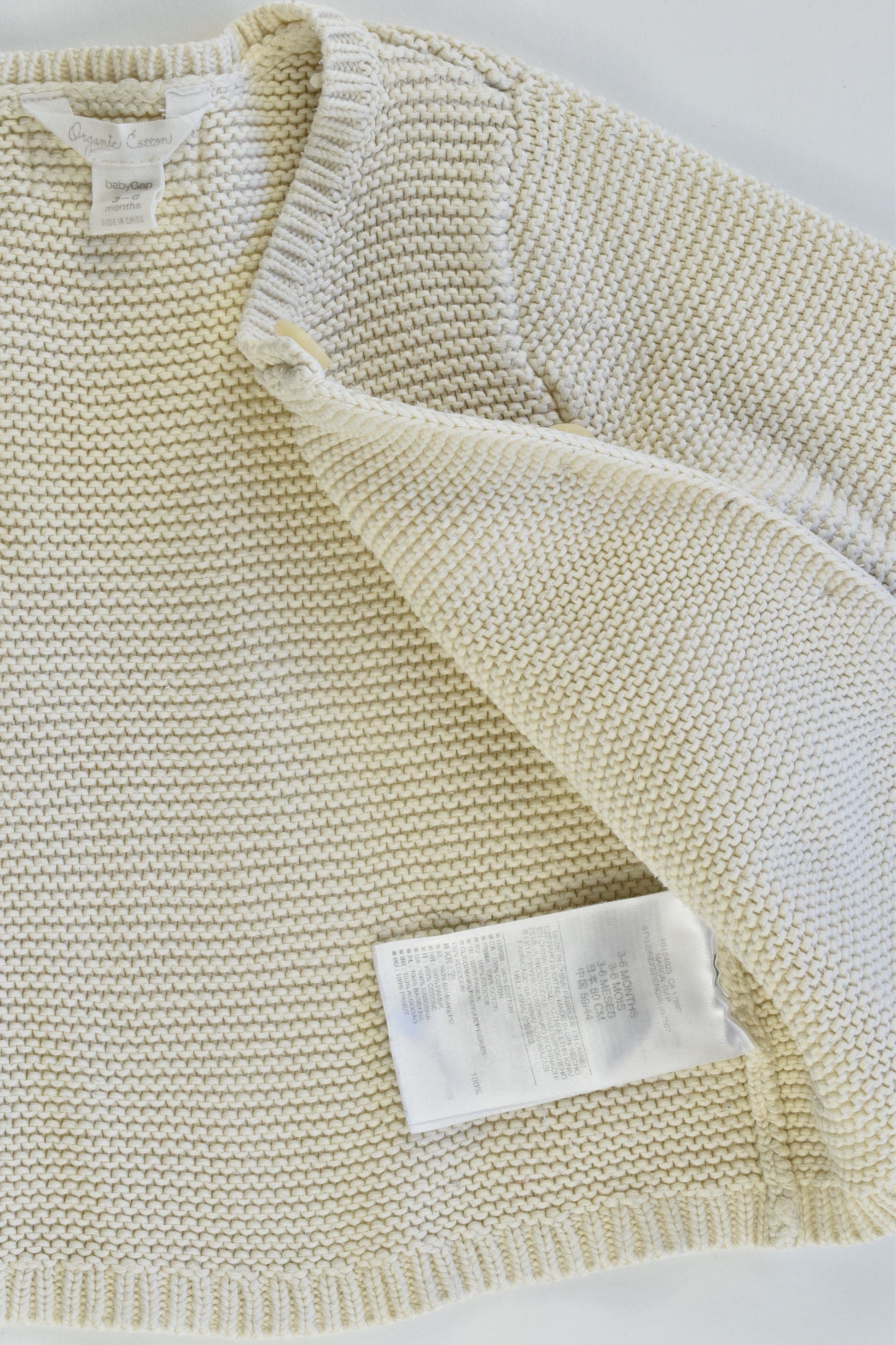 Baby Gap Size 3-6 months (Generous) Organic Cotton Knitted Cardigan