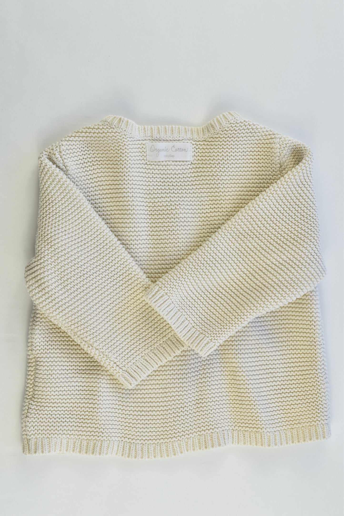 Baby Gap Size 3-6 months (Generous) Organic Cotton Knitted Cardigan