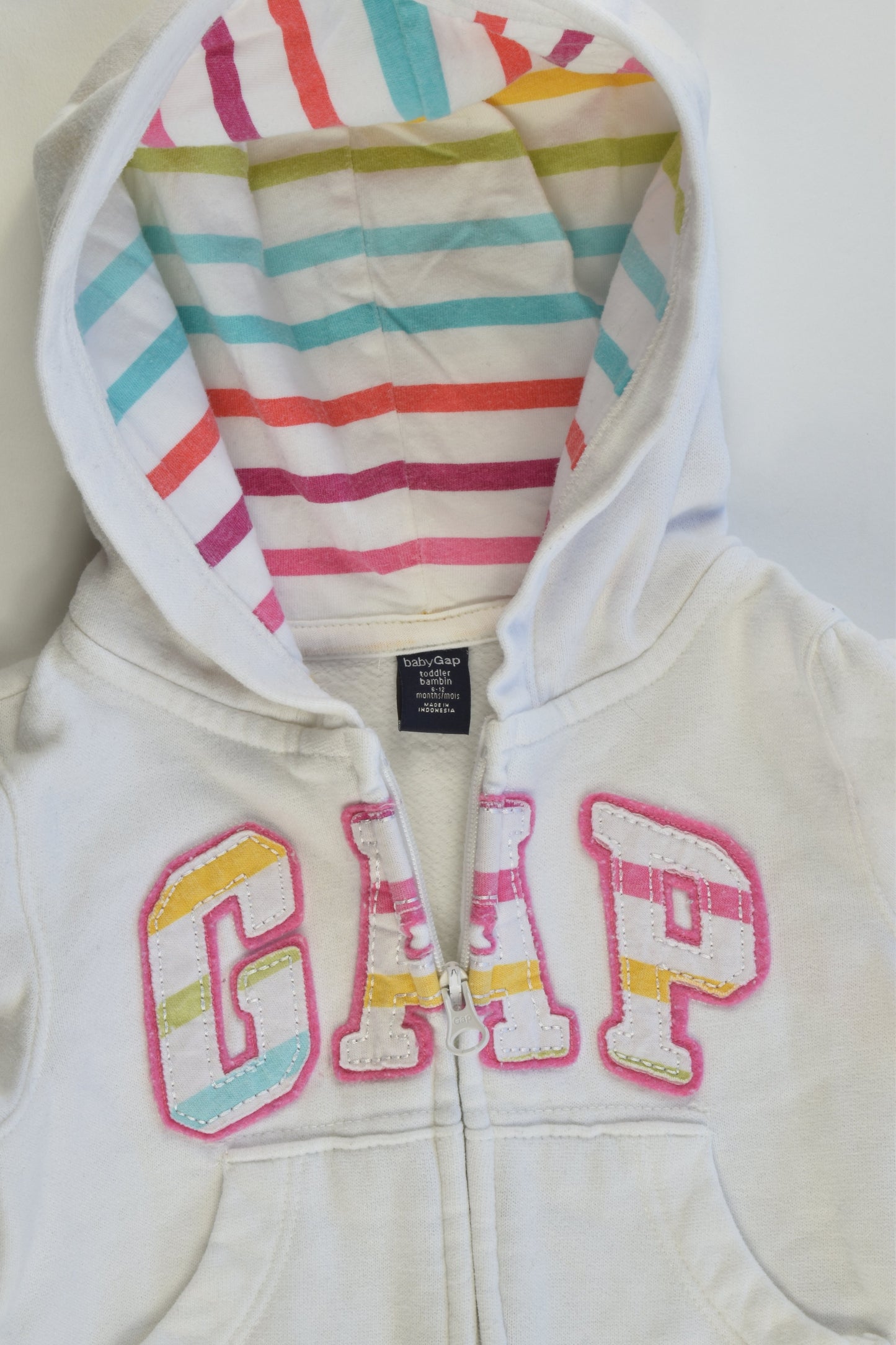 Baby Gap Size 6-12 months Rainbow Stripes Hooded Jumper