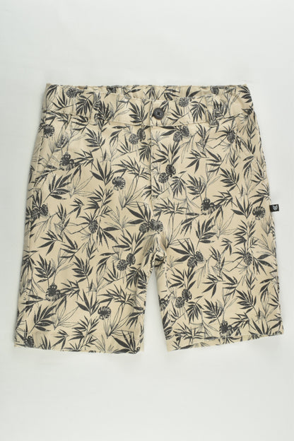 Bauhaus Size 12 Leaves Shorts