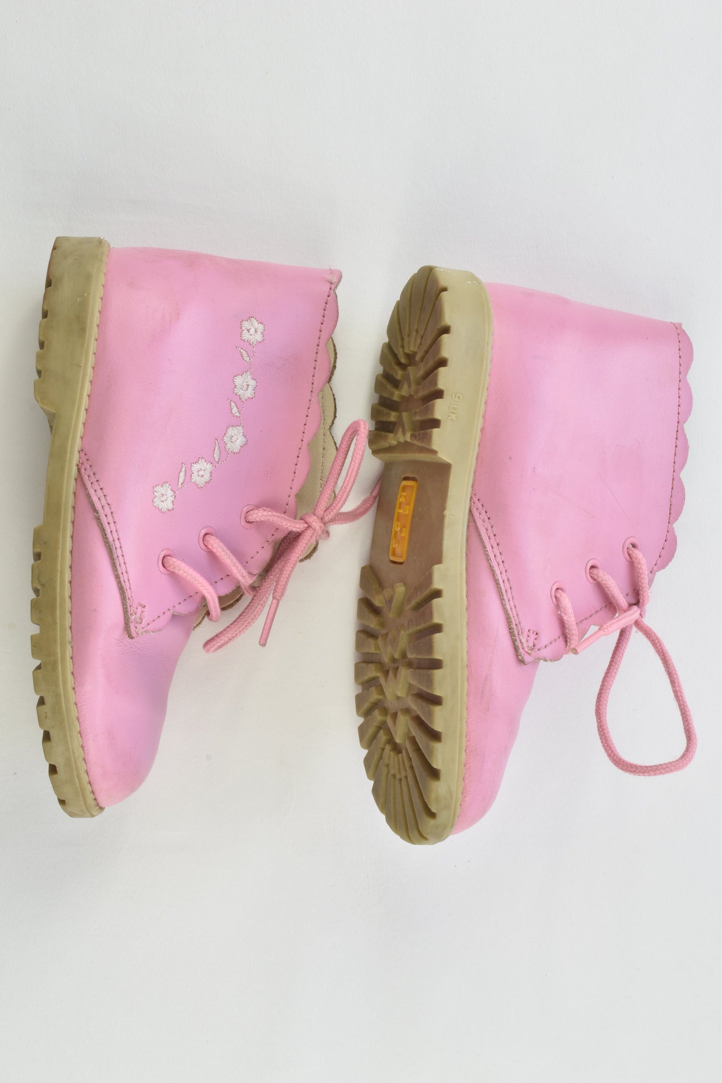 BB Kids Size 9 Leather Shoes
