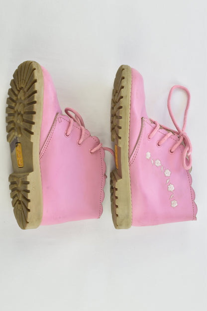 BB Kids Size 9 Leather Shoes